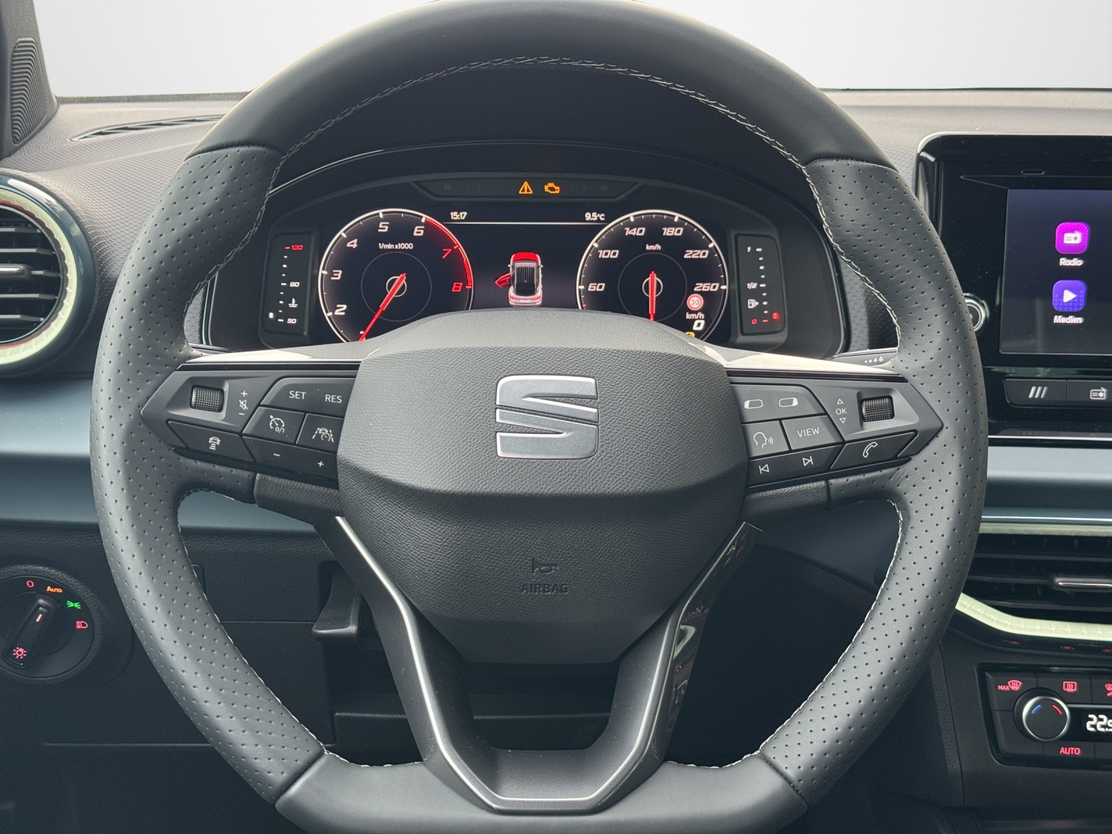 SEAT Arona 1.0 TSI 115 Style DSG-image-11