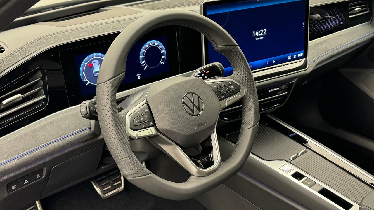 VW Passat Variant 2.0 TDI evo R-Line 4 Motion DSG-image-6