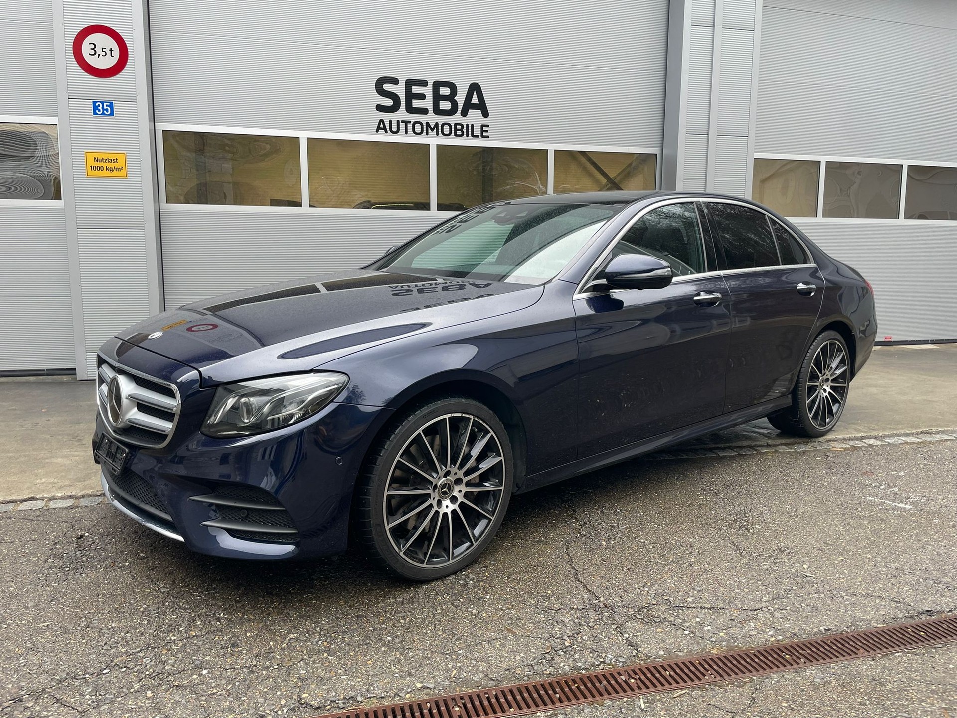 MERCEDES-BENZ E 350 d AMG Line 4Matic 9G-Tronic