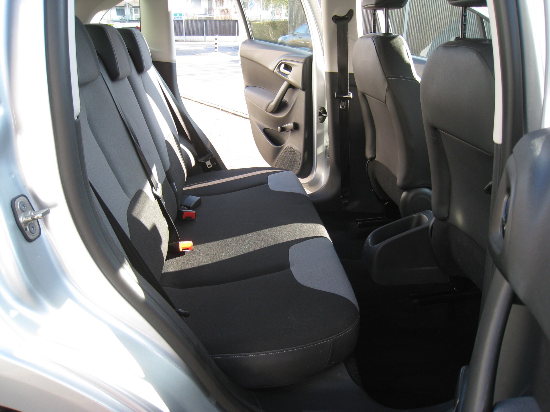 CITROEN C3 1.4i Attraction Pack-image-13