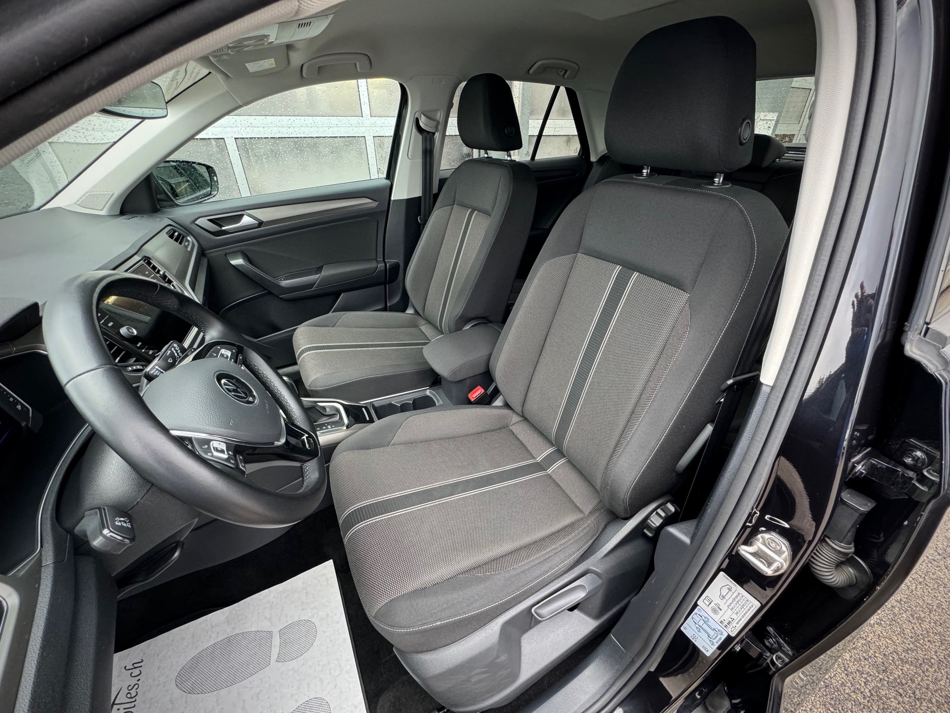 VW T-Roc 1.5 TSI EVO Advance Selection DSG - Véhicule Suisse (CH)-image-6