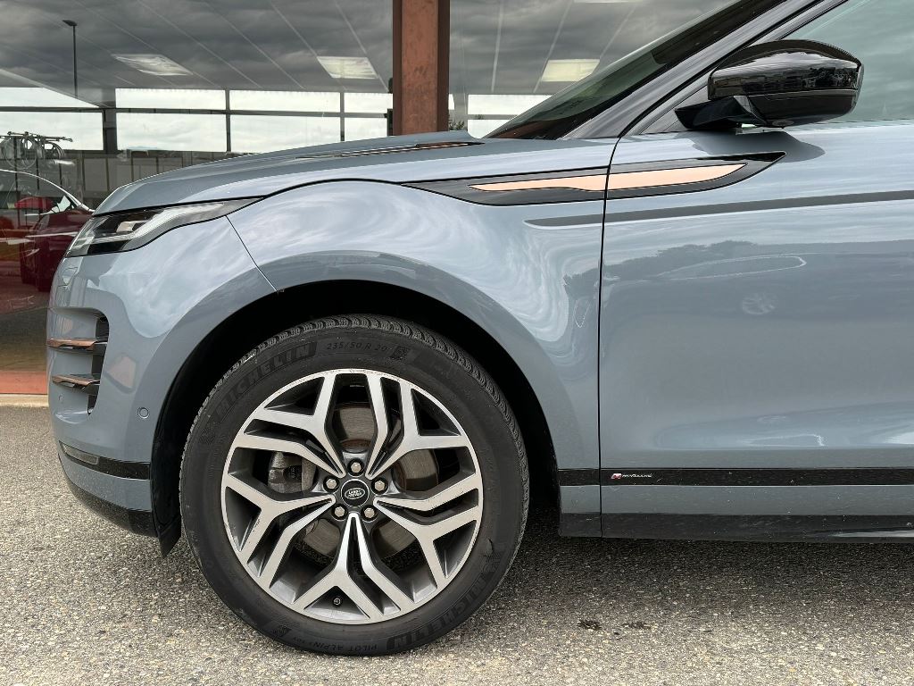 LAND ROVER Range Rover Evoque R-Dynamic D 180 First Edition AT9-image-5