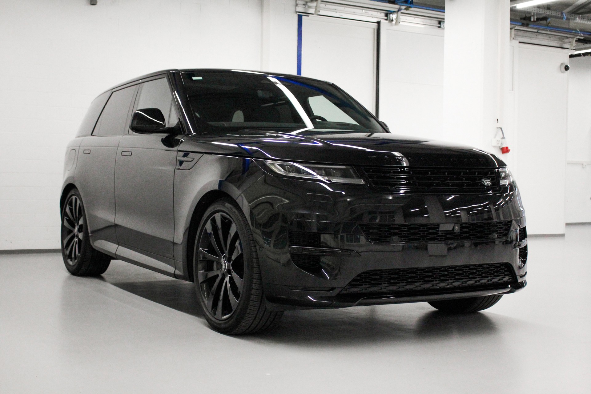 LAND ROVER Range Rover Sport P530 4.4 V8 Autobiography Automatic-showroom-element-2