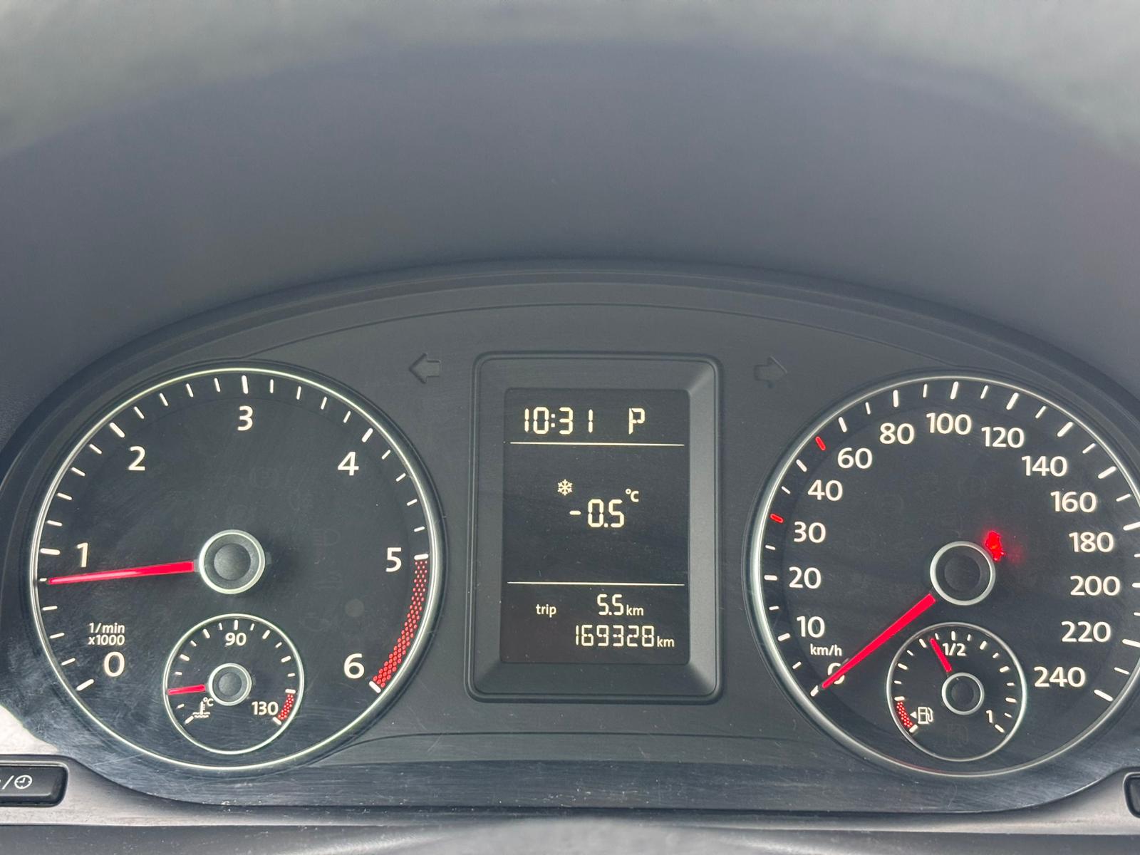 VW Caddy 1.6 TDI BlueMotion Technology DSG-image-23