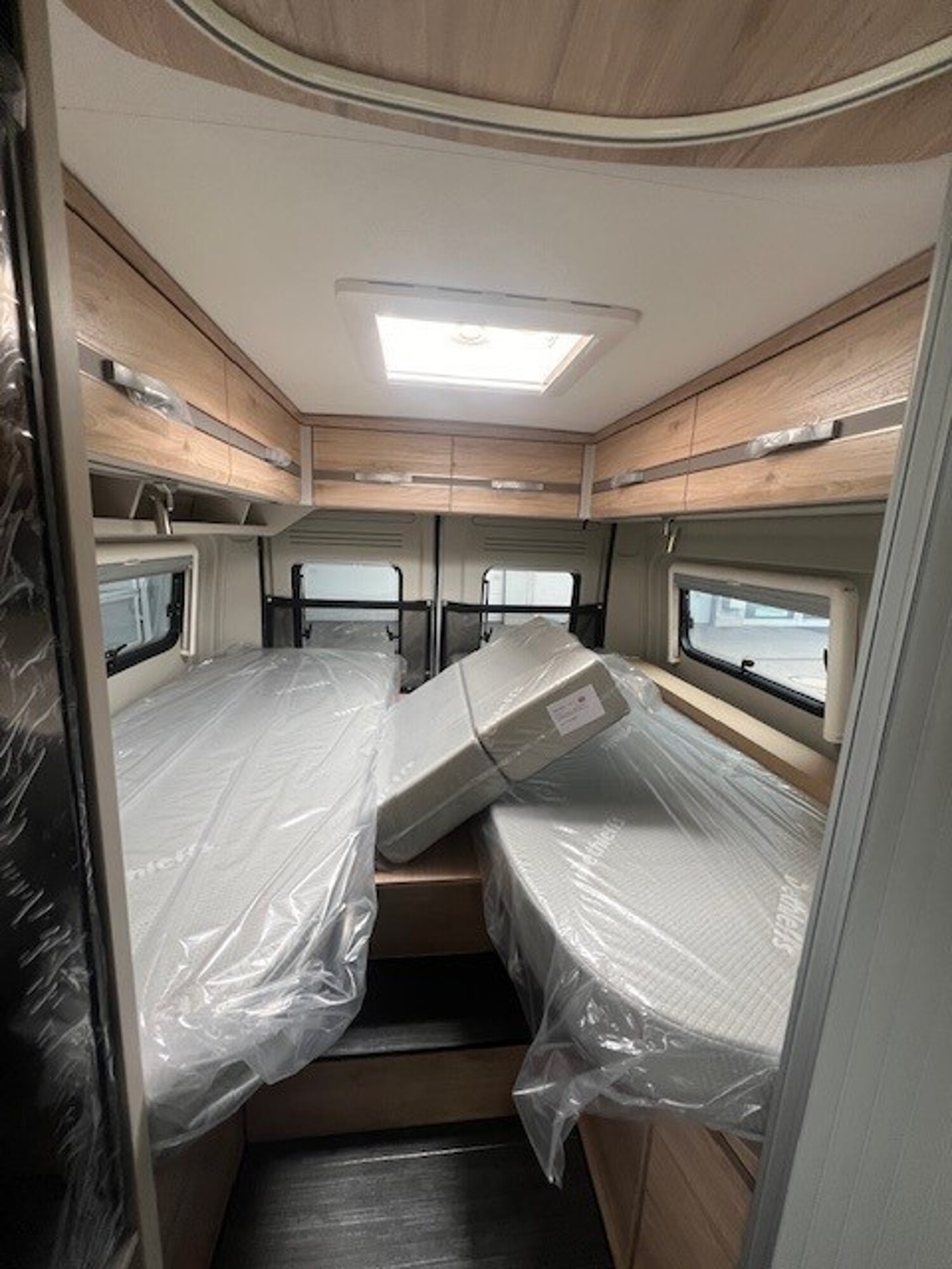 DETHLEFFS Globetrail Advantage 640 ER Fiat-image-8