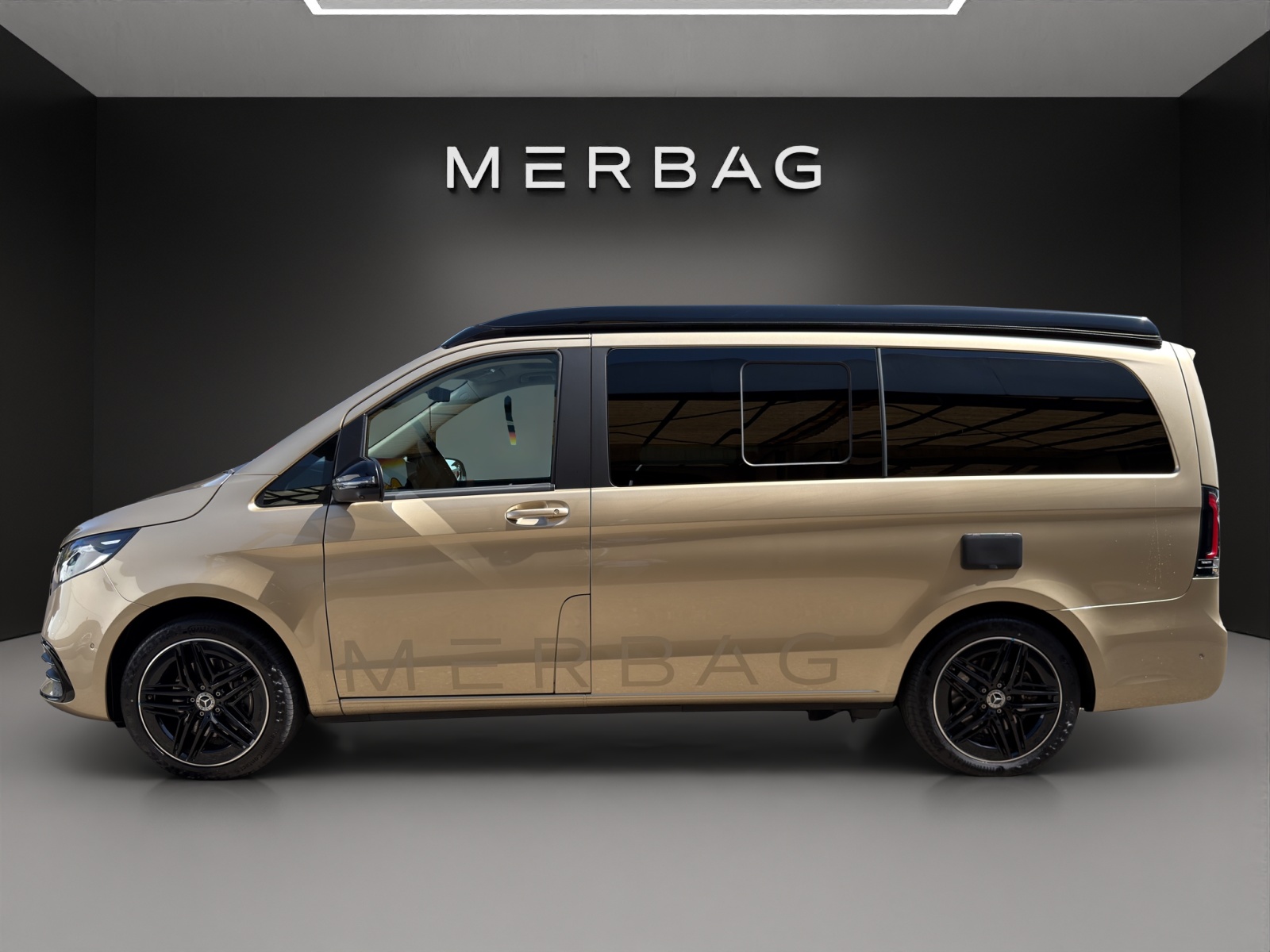 MERCEDES-BENZ Marco Polo 300 d 4M Automat-image-2