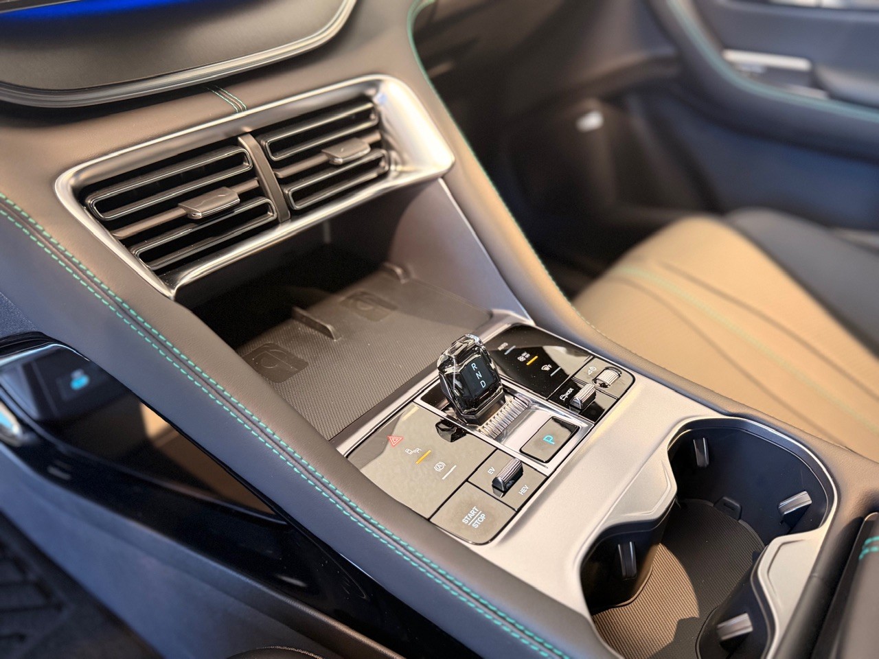 BYD Seal U DM-i Boost-image-14