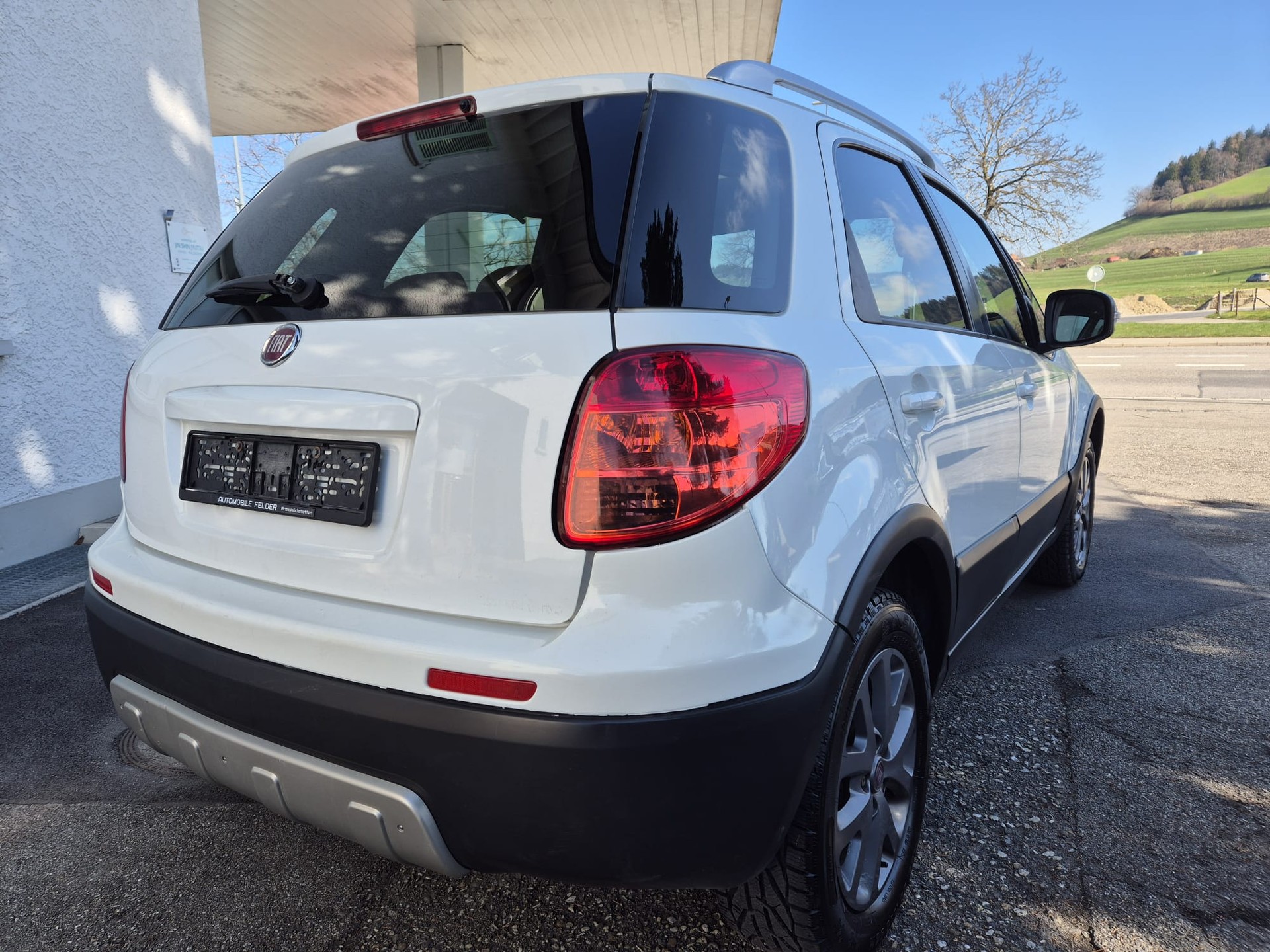 FIAT Sedici 1.6 4WD Emotion-image-6