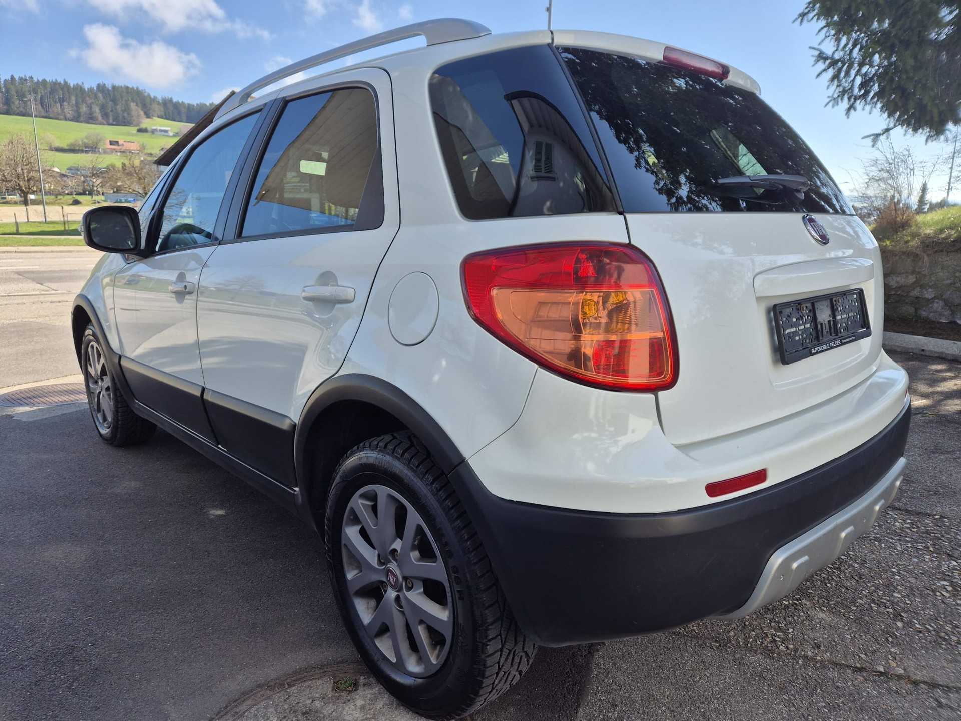 FIAT Sedici 1.6 4WD Emotion-image-5
