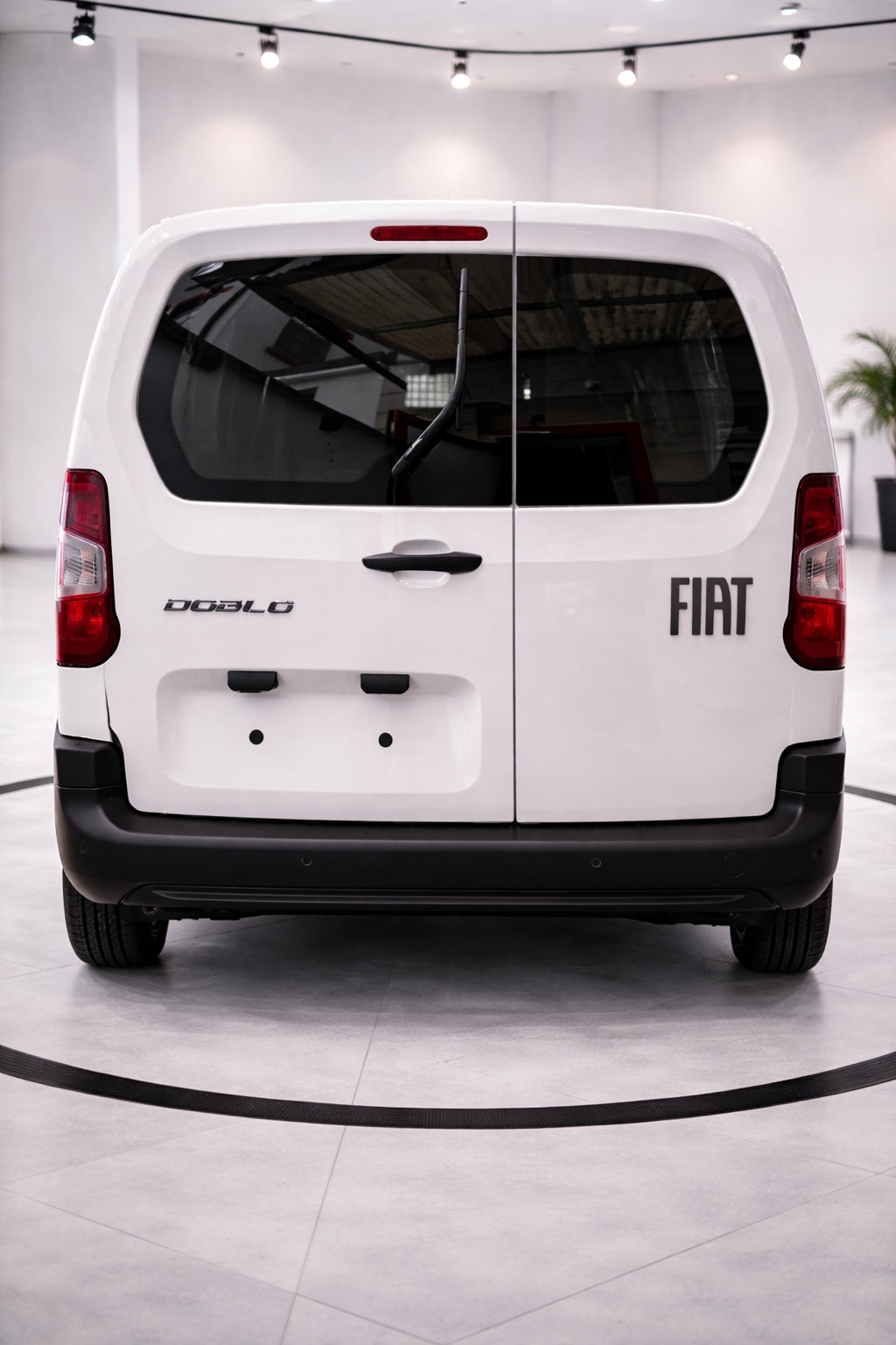 FIAT Doblo 1.5 BlueHDi L1 650kg Easy Pro-image-3