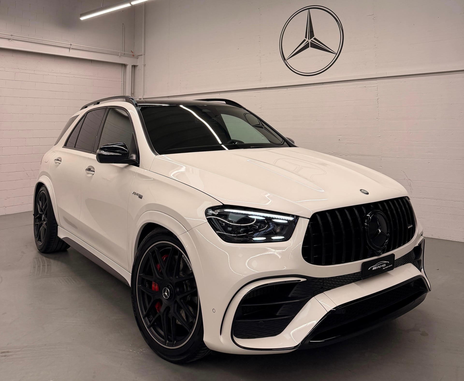 MERCEDES-BENZ GLE 63 S AMG 4Matic+ 9G-Speedshift Limited White Black Performance Facelift Gratisservice & Garantie-image-0