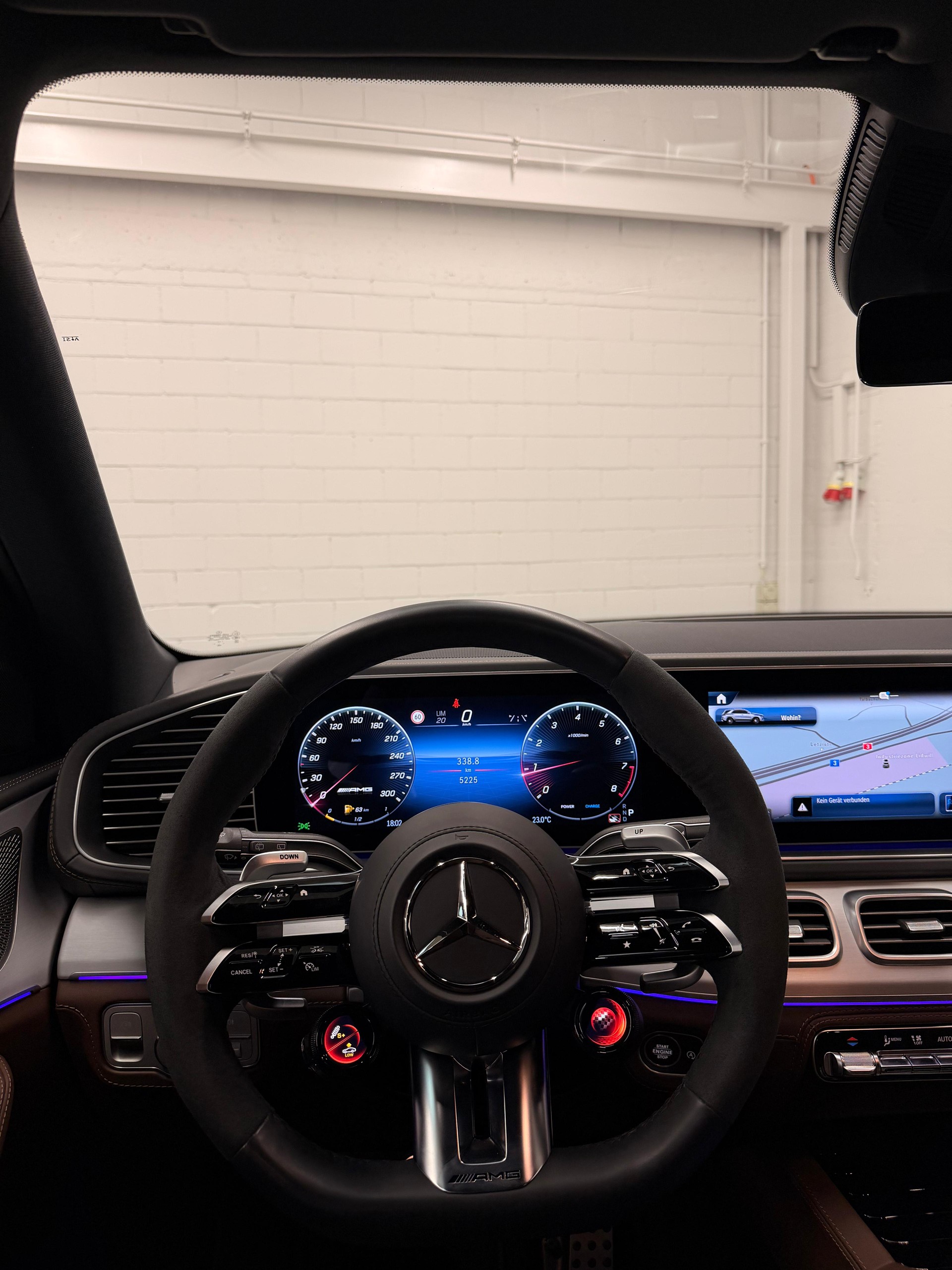 MERCEDES-BENZ GLE 63 S AMG 4Matic+ 9G-Speedshift Limited White Black Performance Facelift Gratisservice & Garantie-image-15