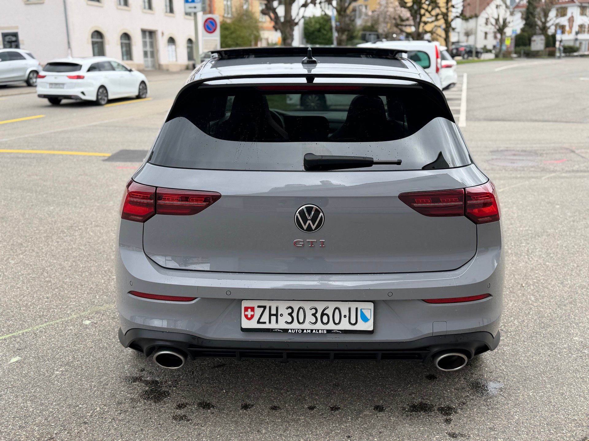 VW Golf 2.0 TSI GTI Clubsport DSG-image-5