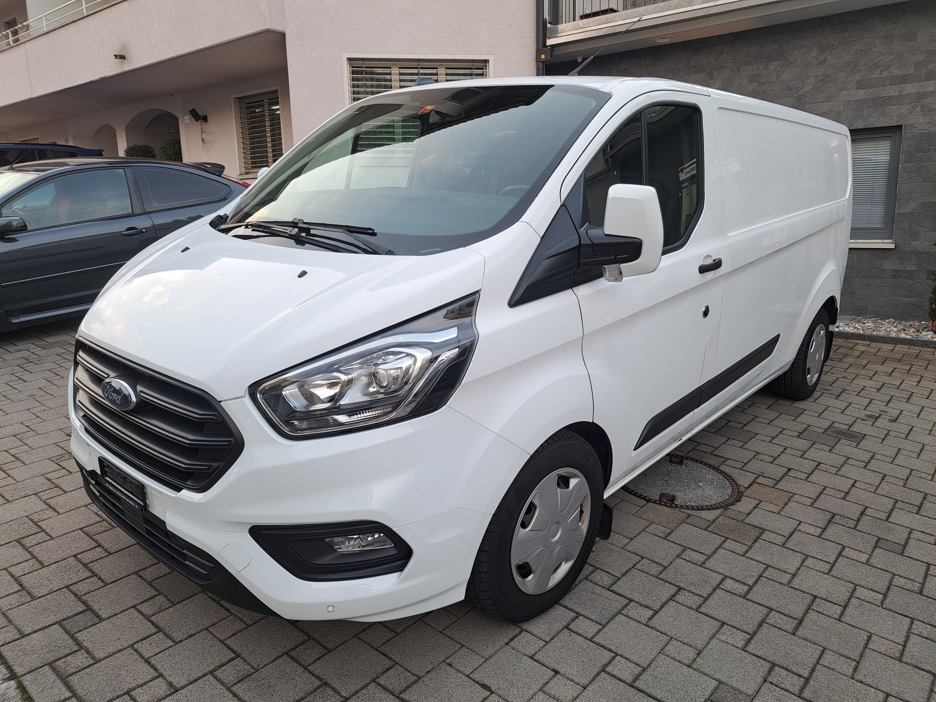 FORD Transit Custom Van 340 L2H1 Trend-image-5