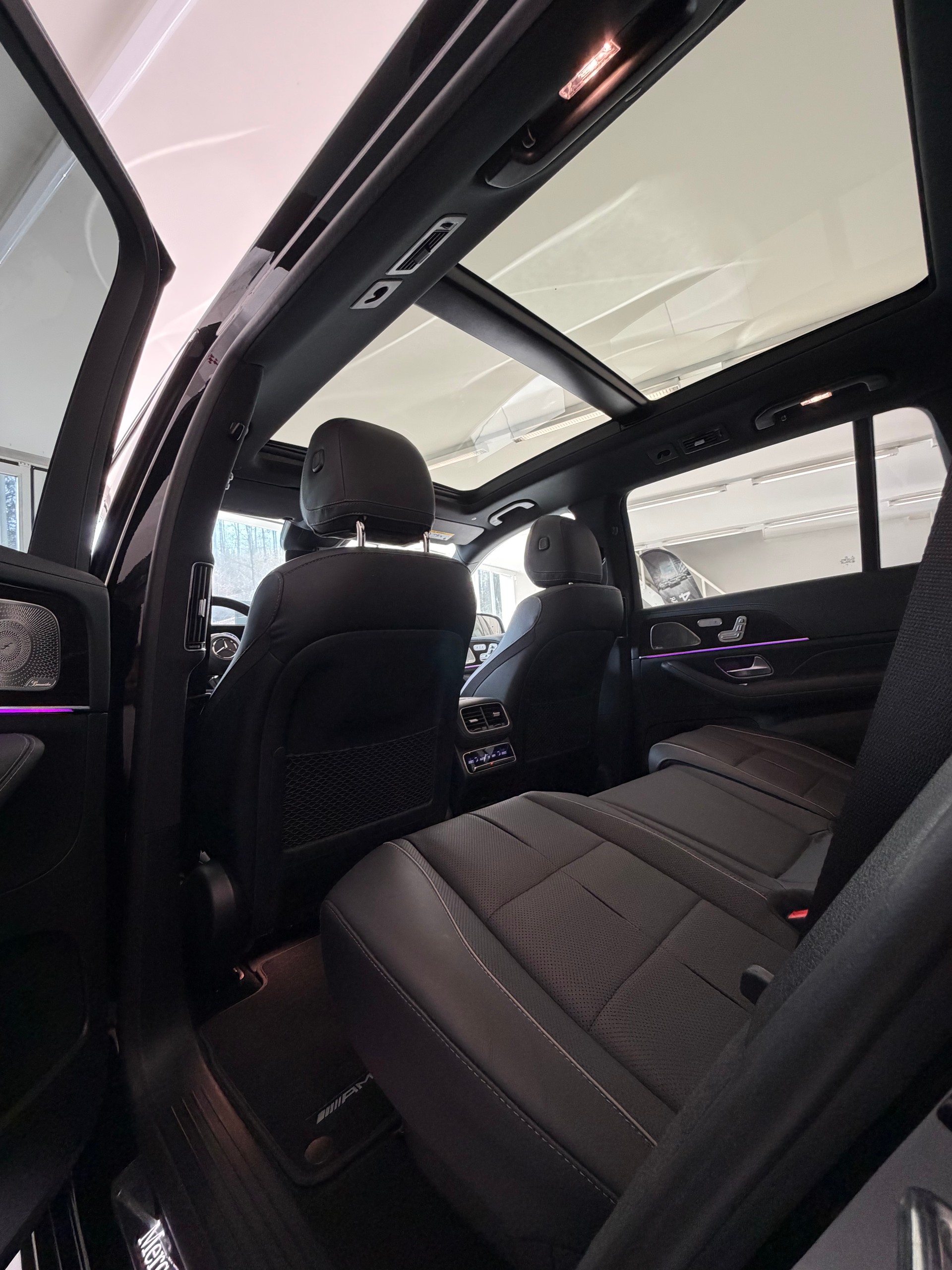 MERCEDES-BENZ GLS 450 AMG Line 4matic-image-21