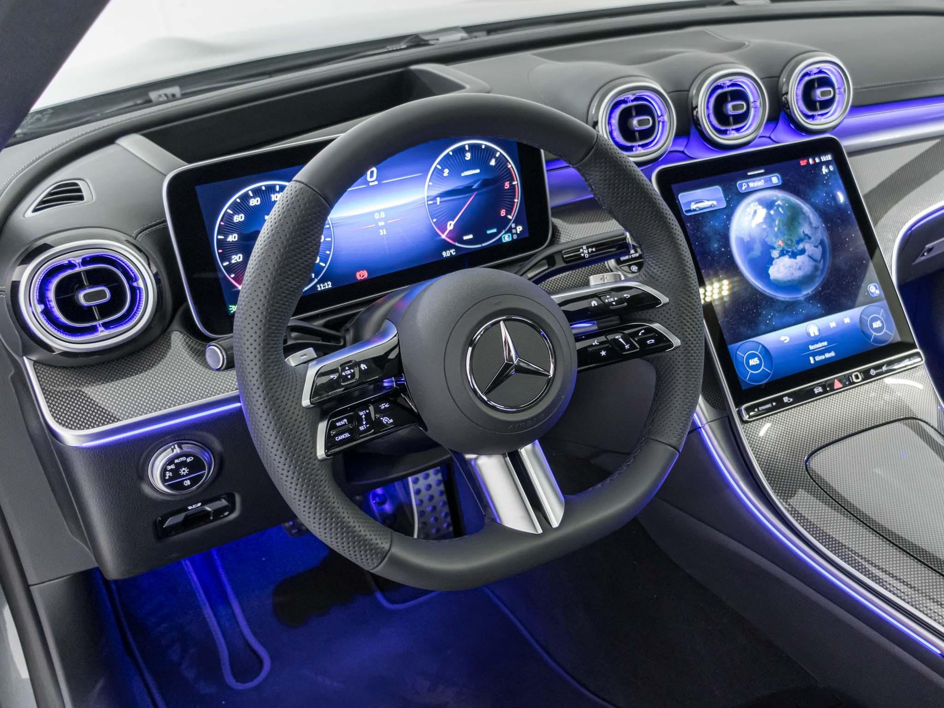 MERCEDES-BENZ C 220 d 4MATIC T-Modell-image-11