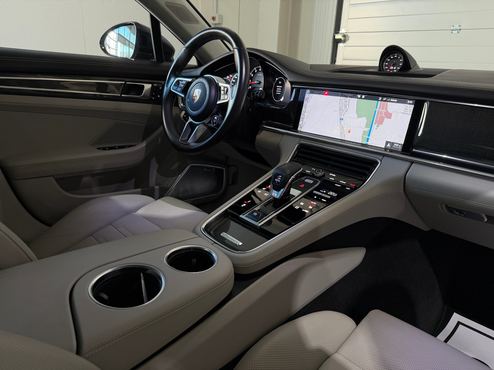 PORSCHE Panamera 4S PDK (CH) Vollausstattung-image-17