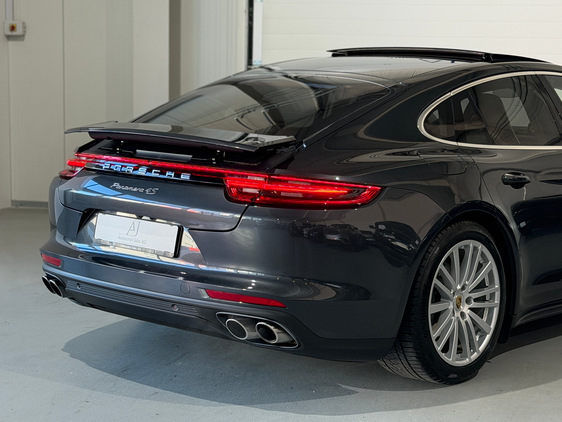 PORSCHE Panamera 4S PDK (CH) Vollausstattung-image-5