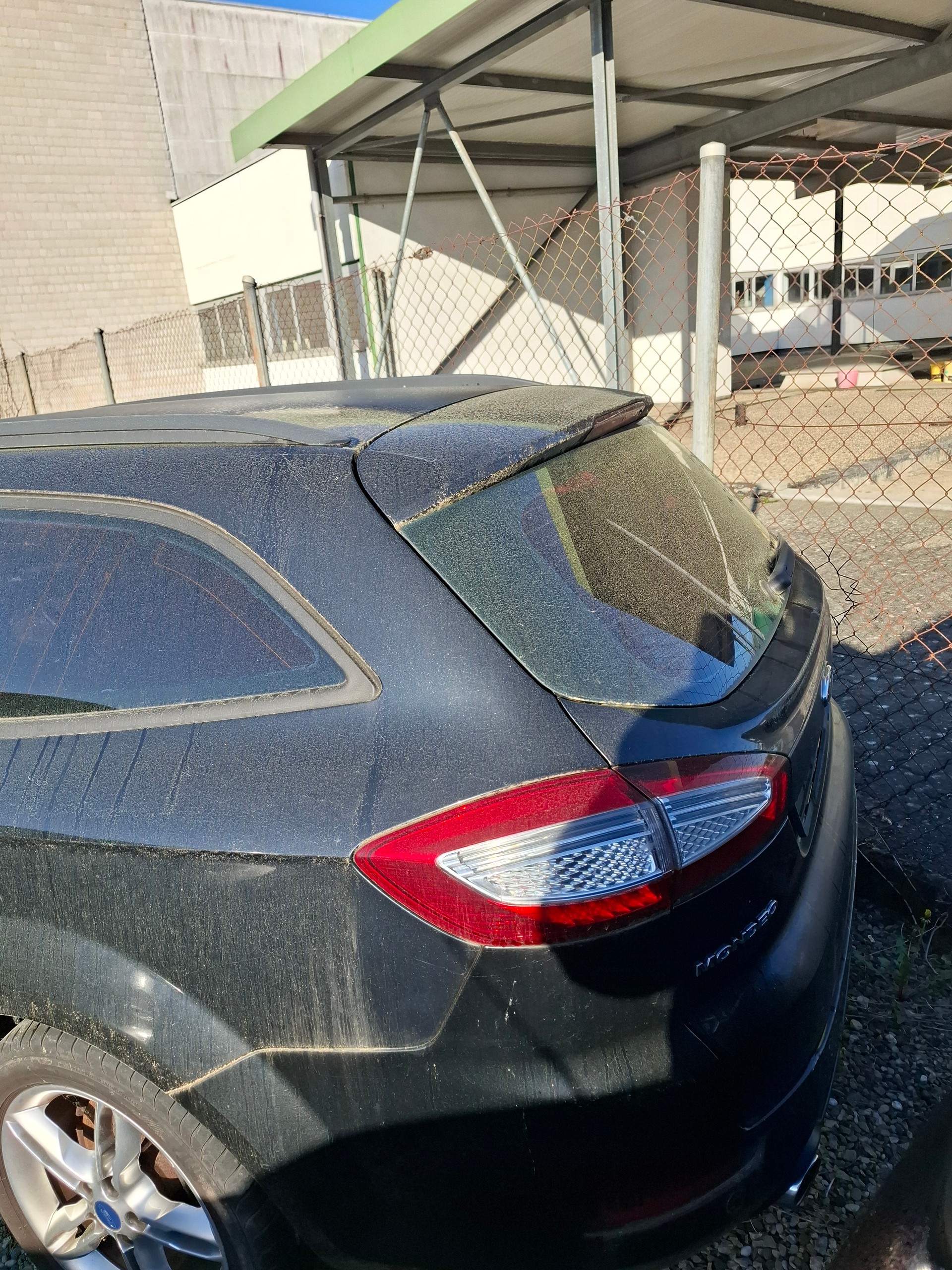 FORD Mondeo 2.0 EcoBoost SCTi Titanium PowerShift-image-2