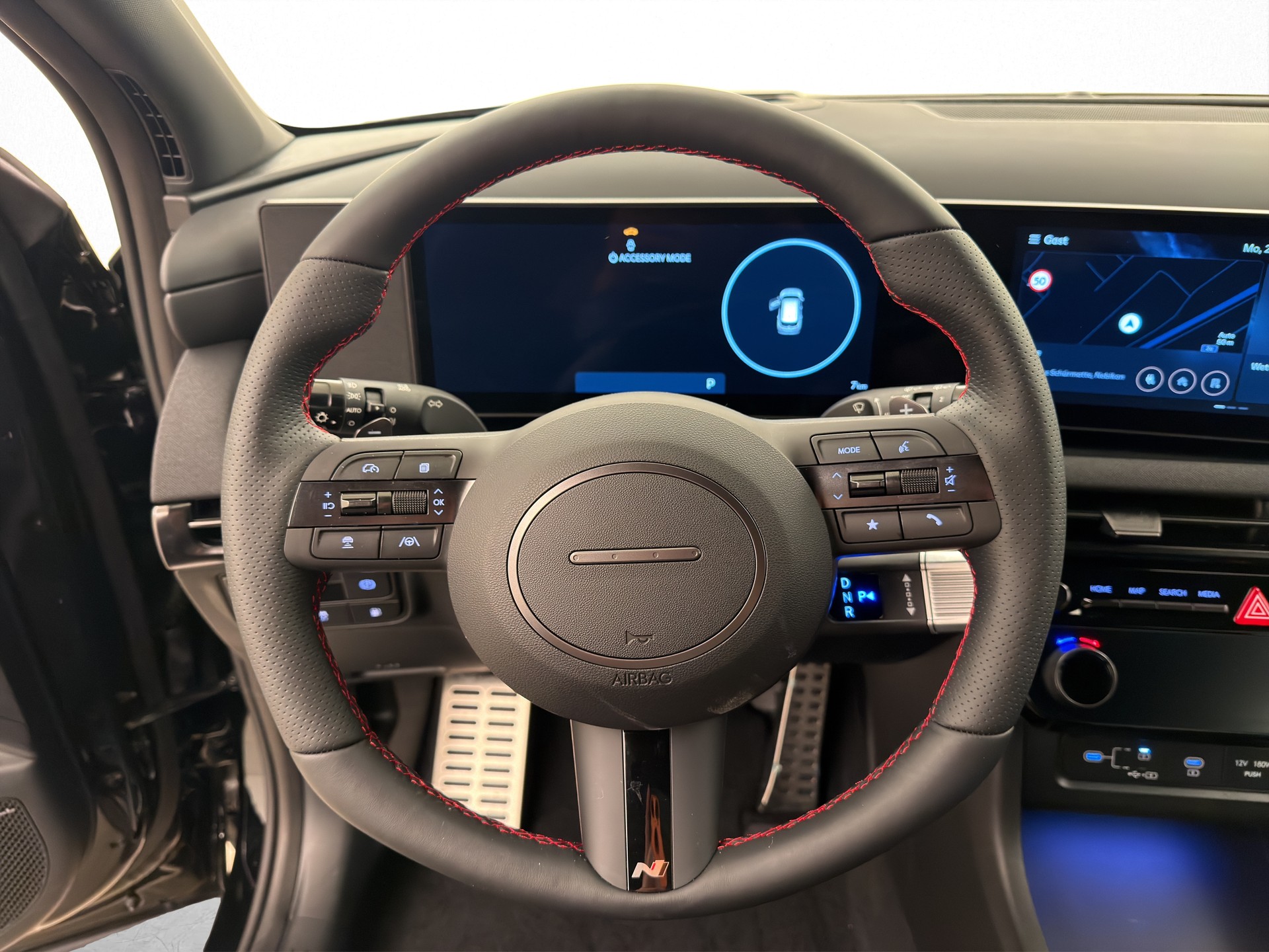 HYUNDAI Tucson 1.6 T-GDi PHEV N-Line Sunroof 4WD-image-7