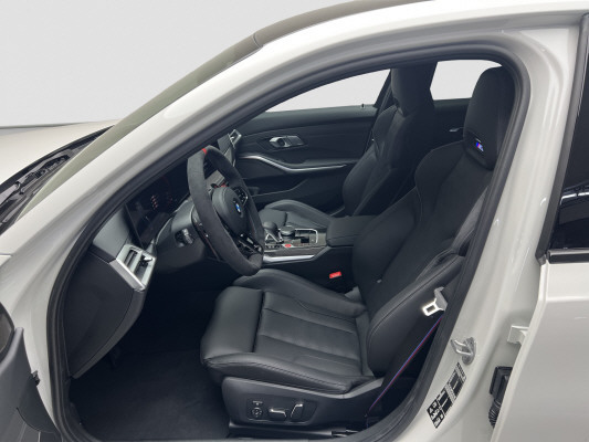 BMW M3 Competition M xDrive-image-8