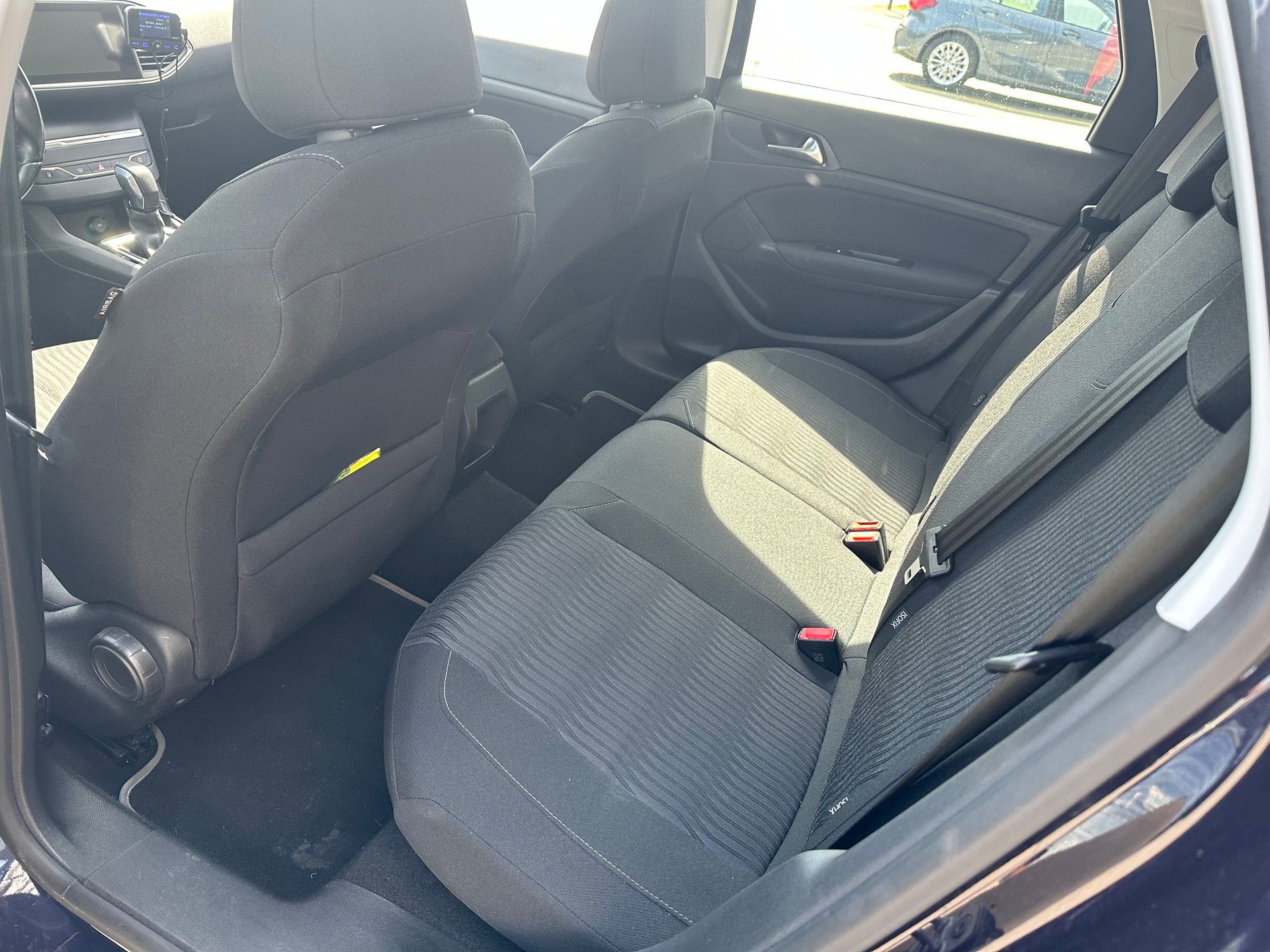 PEUGEOT 308 SW 1.2 THP Business Automatic-image-7