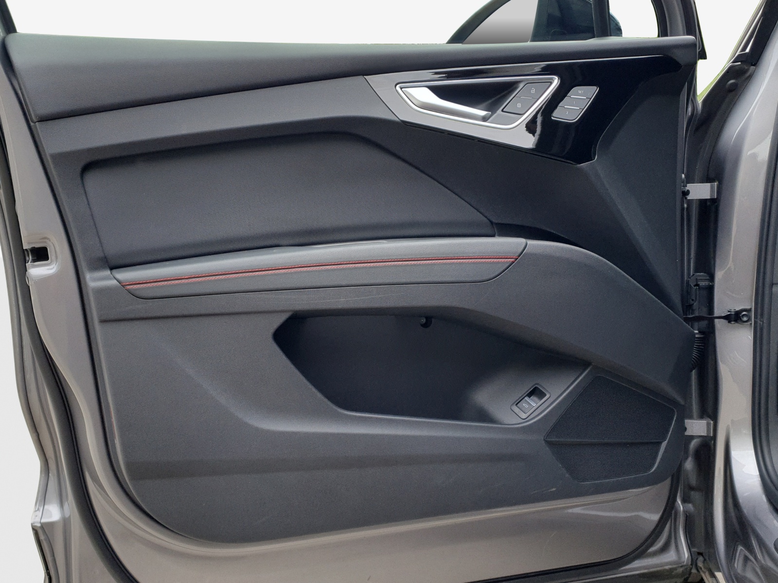AUDI Q4 Sportback e-tron 50 quattro-image-14