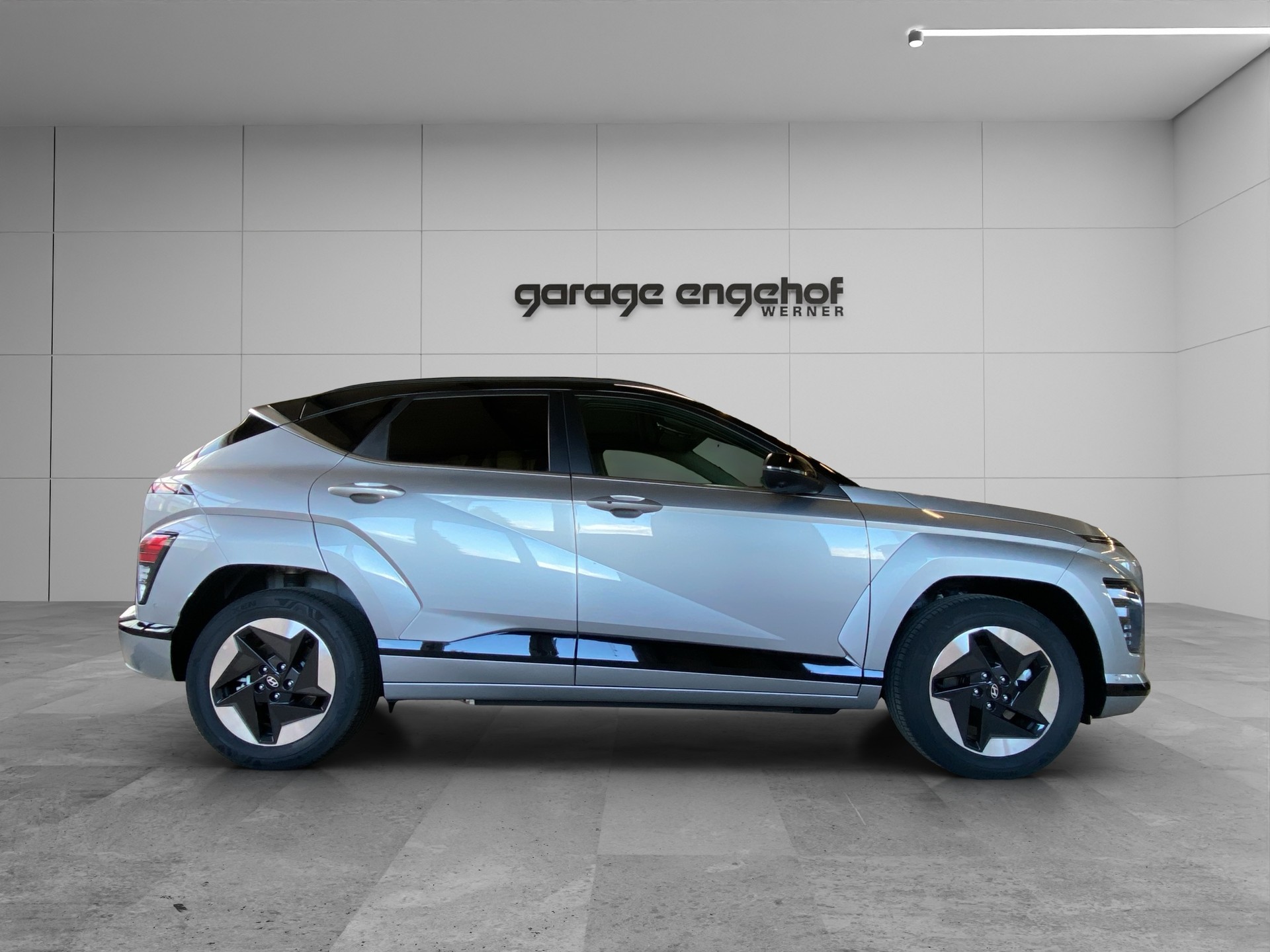 HYUNDAI Kona EV 65.4 kWh Premium / Amplia-image-5