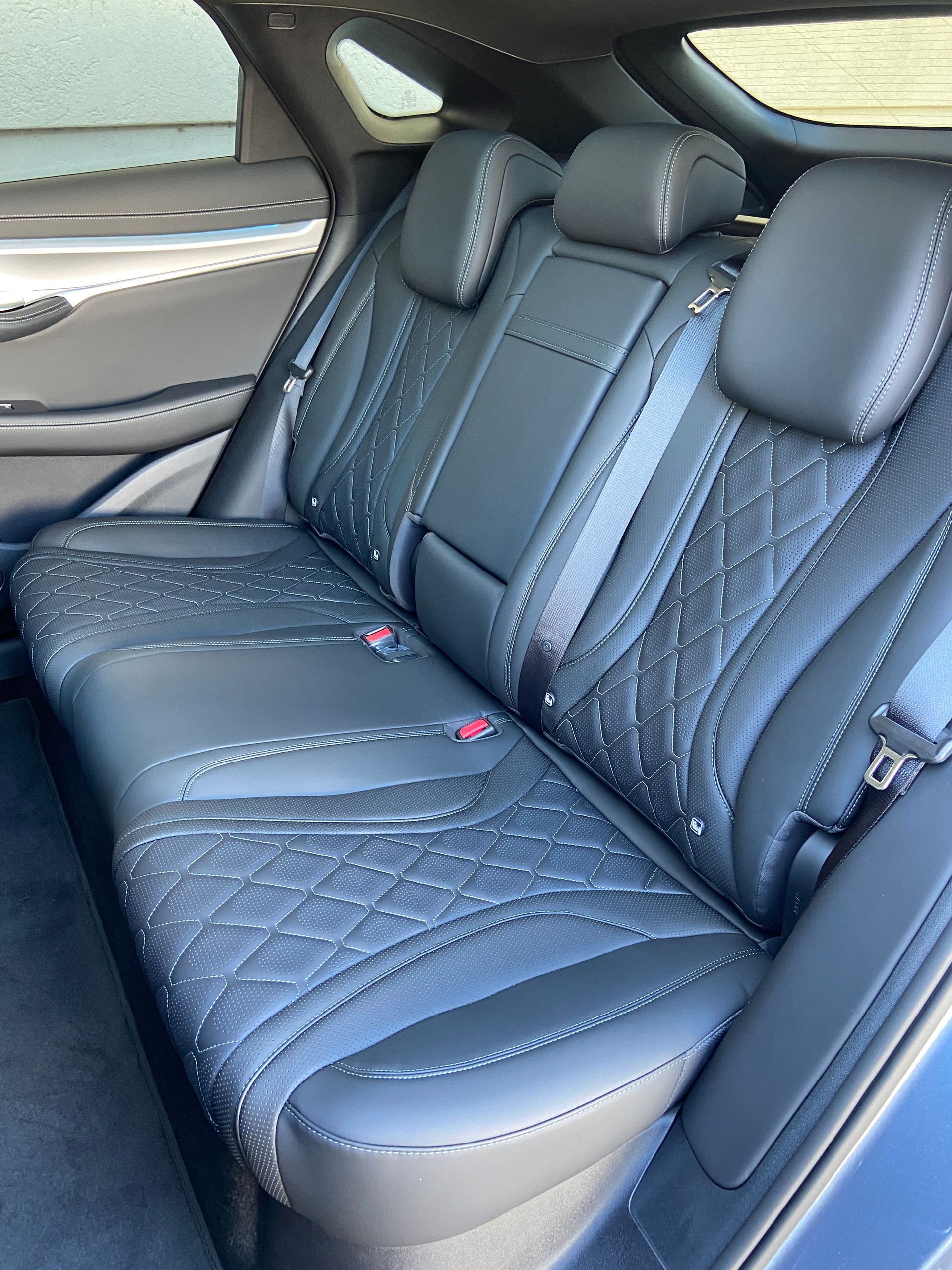 BYD Sealion 7 91,3 kWh Excellence AWD-image-8
