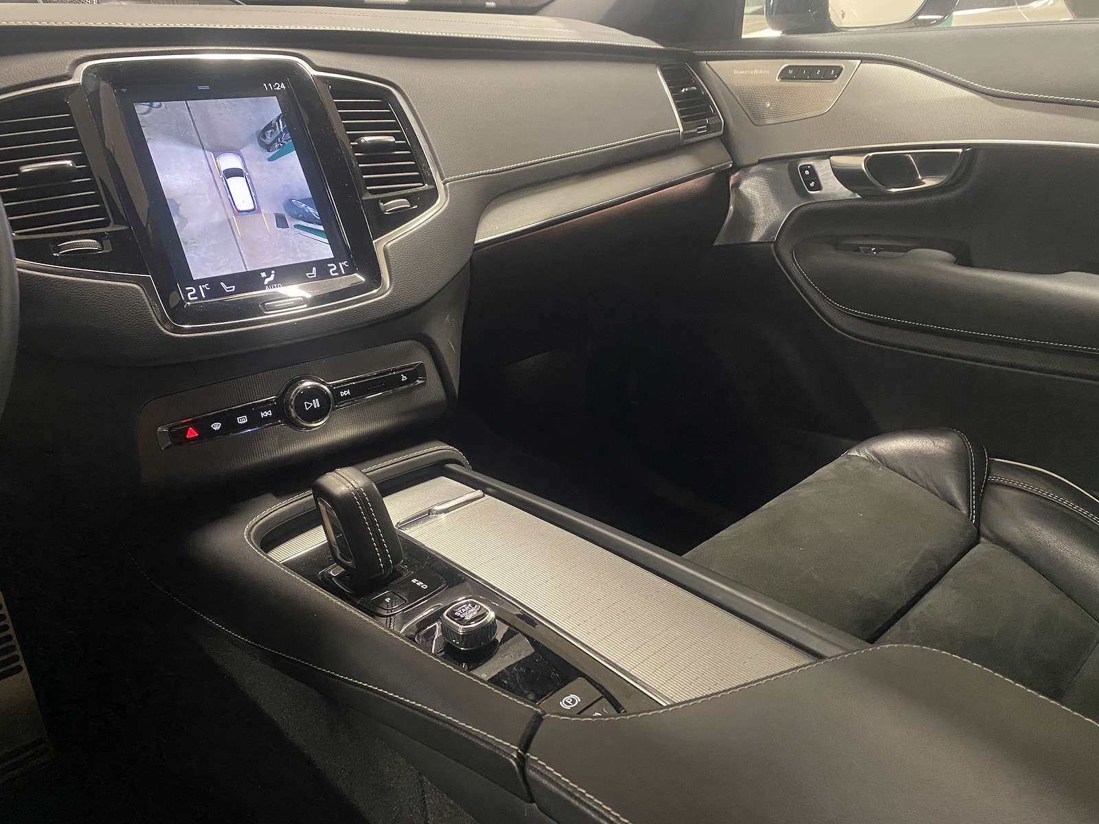 VOLVO XC90 2.0 T8 TE R-Design 7P. eAWD-image-11
