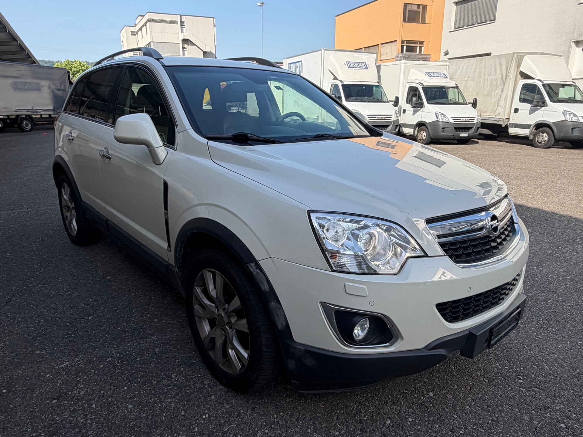 OPEL Antara 2.2 CDTi Cosmo 4WD Automatic-image-2
