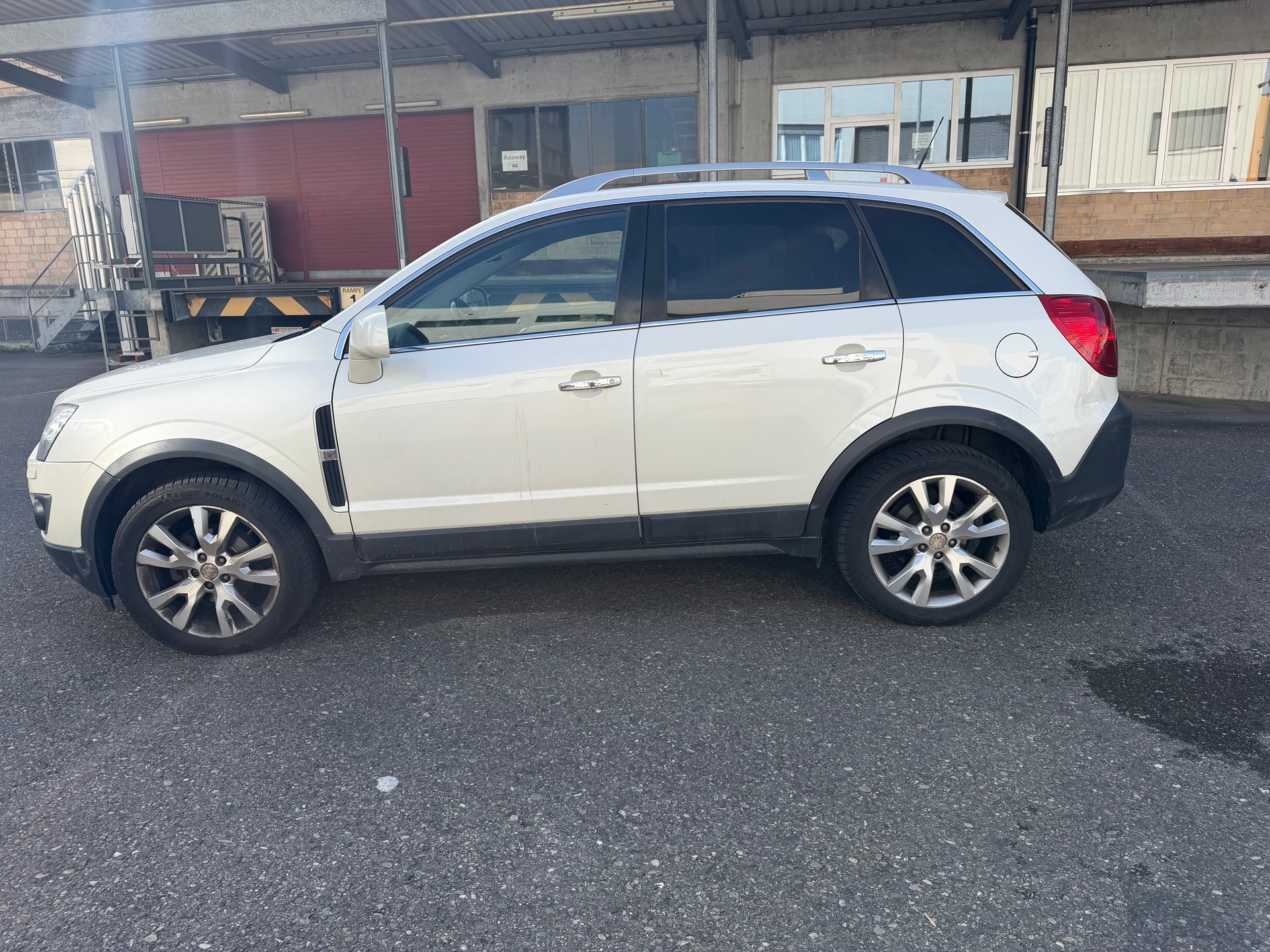 OPEL Antara 2.2 CDTi Cosmo 4WD Automatic-image-4
