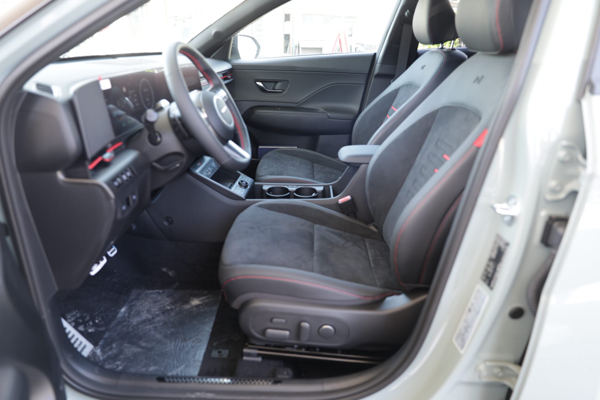 HYUNDAI Kona 1.6 GDi HEV N Line DCT-image-5