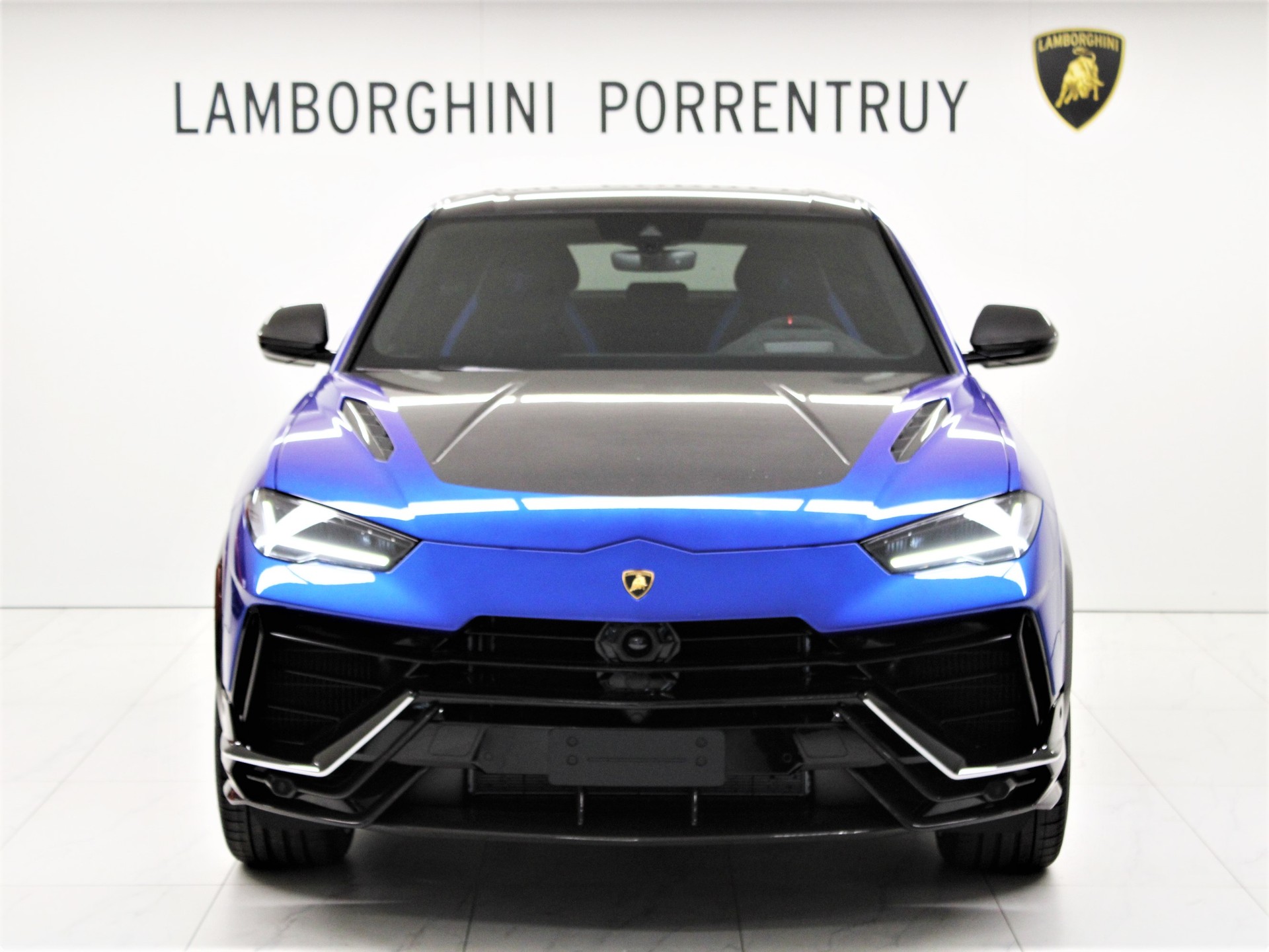 LAMBORGHINI Urus Performante SCV12-image-4