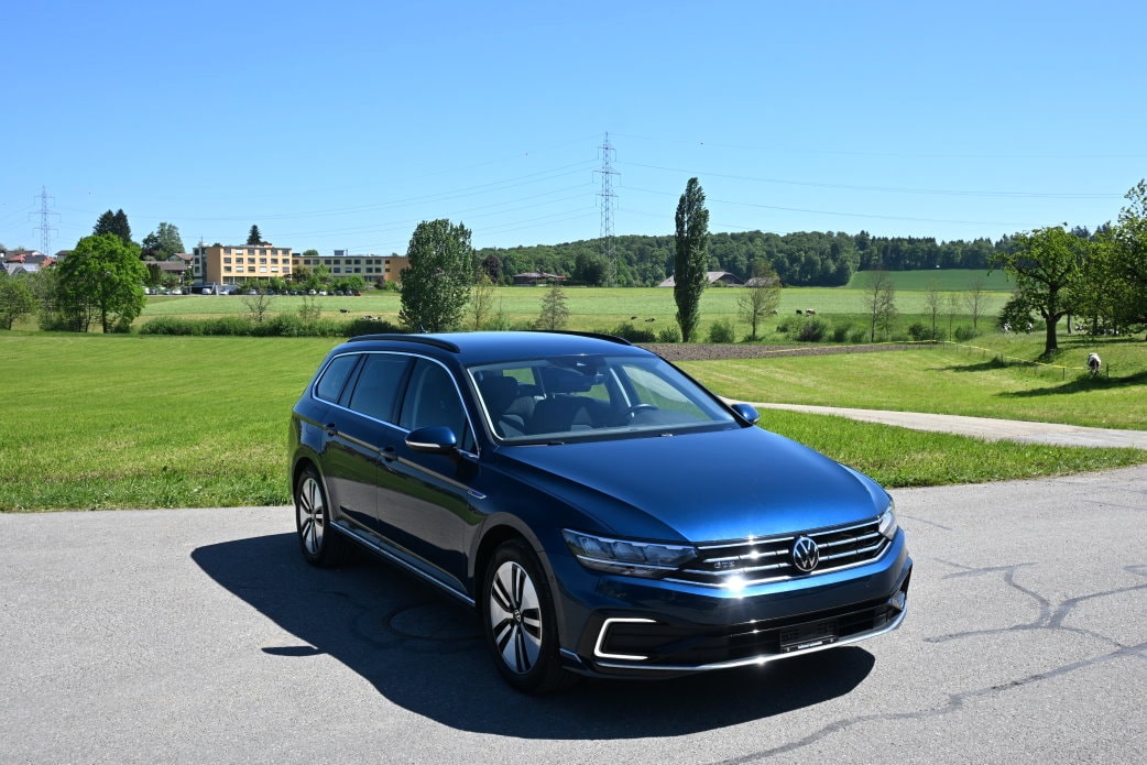 VW Passat Variant 1.4 TSI GTE Hybrid DSG-image-1