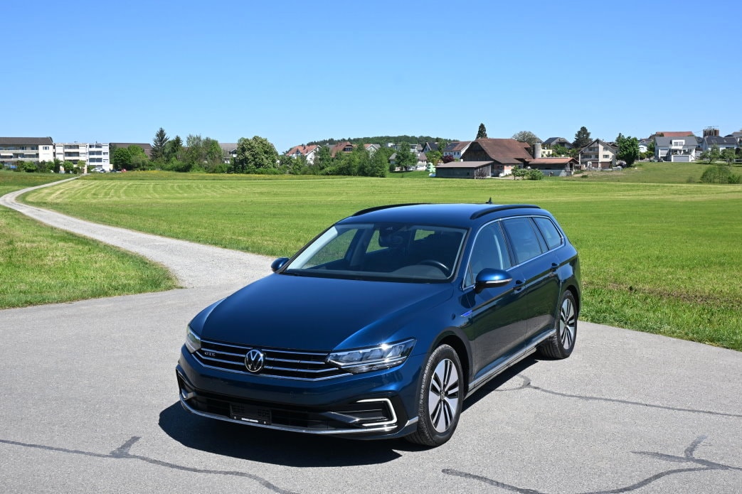 VW Passat Variant 1.4 TSI GTE Hybrid DSG-image-0
