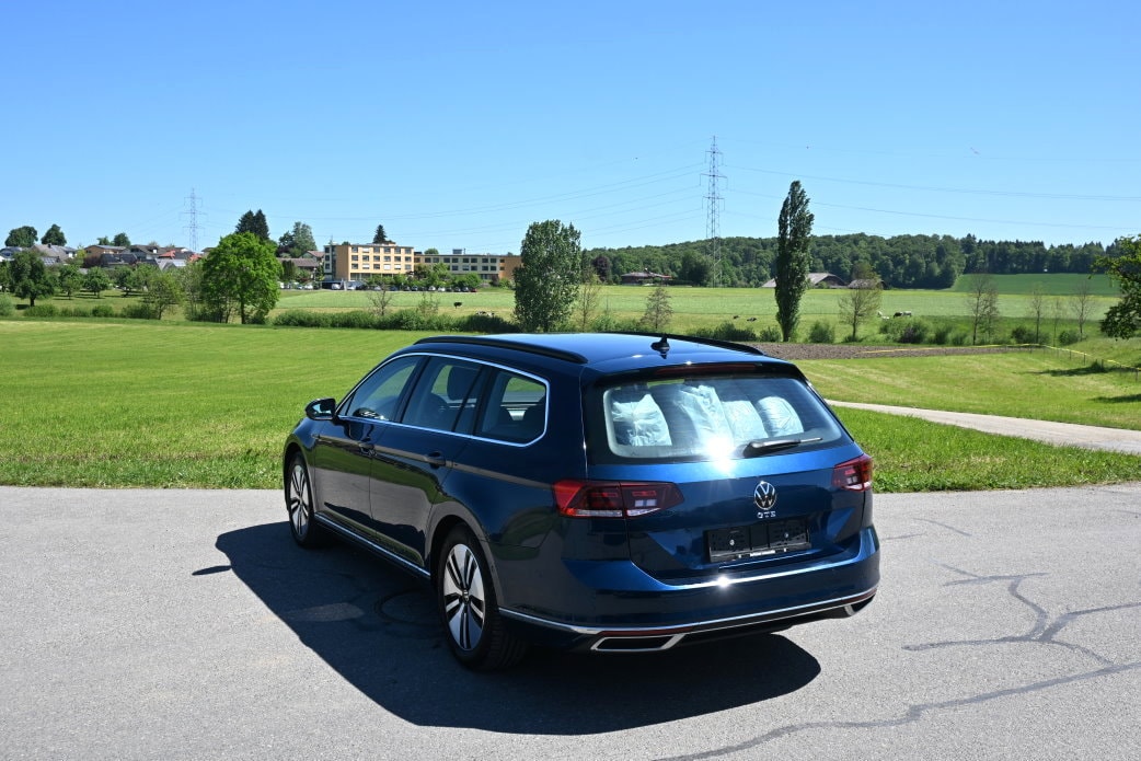VW Passat Variant 1.4 TSI GTE Hybrid DSG-image-3