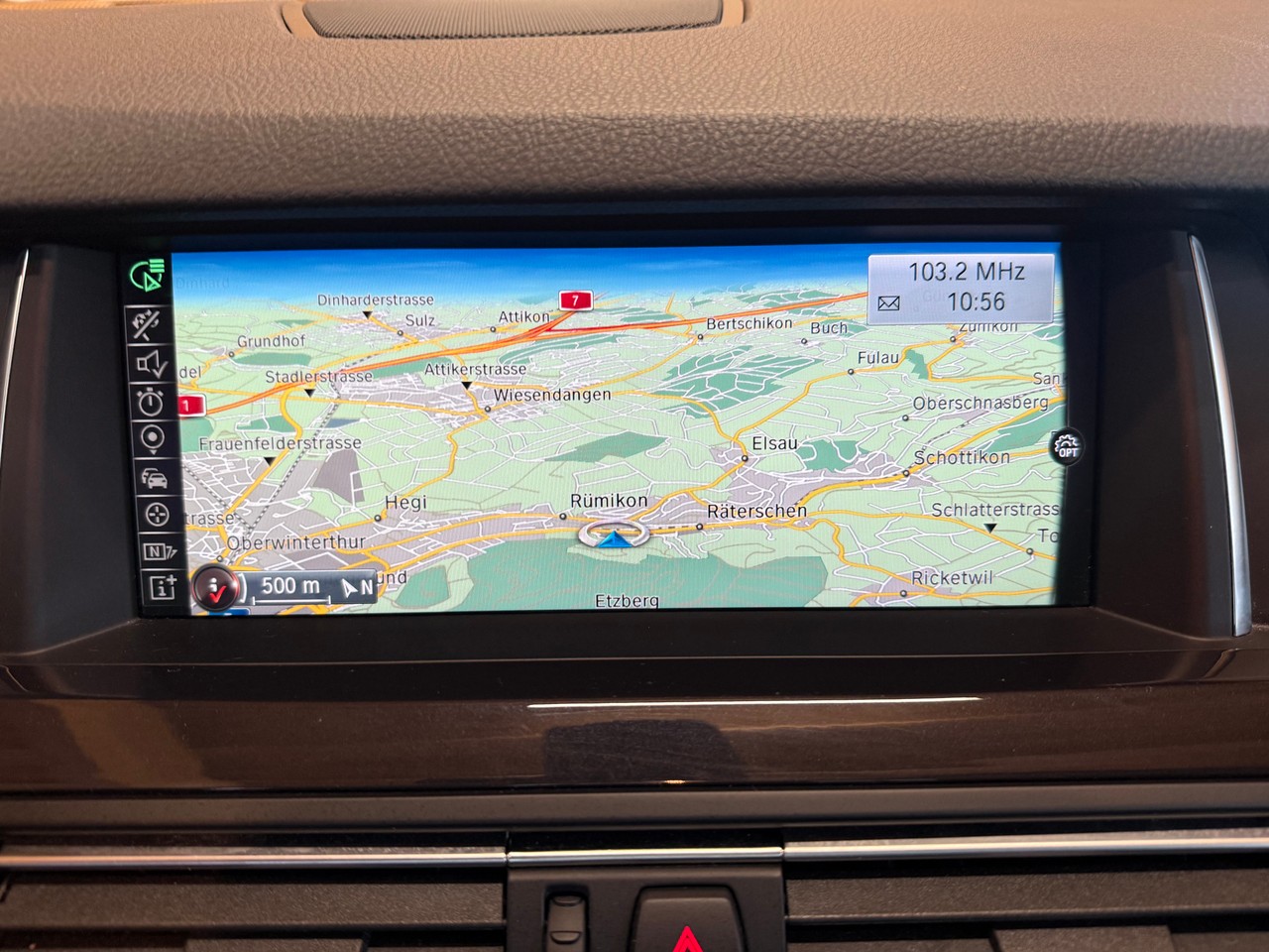 BMW 530d Touring xDrive Steptronic-image-12