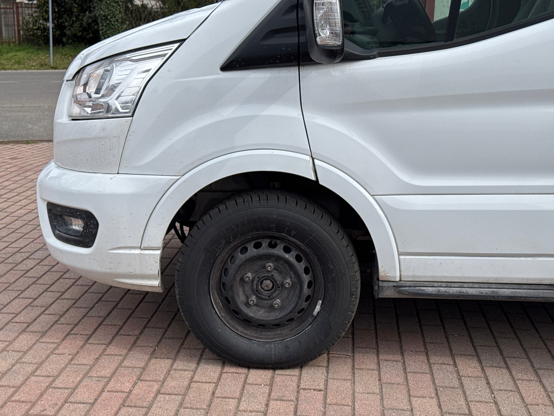 FORD 2023 Ford Transit Etrusco | Schaltgetriebe | Voll ausgestattet-image-11