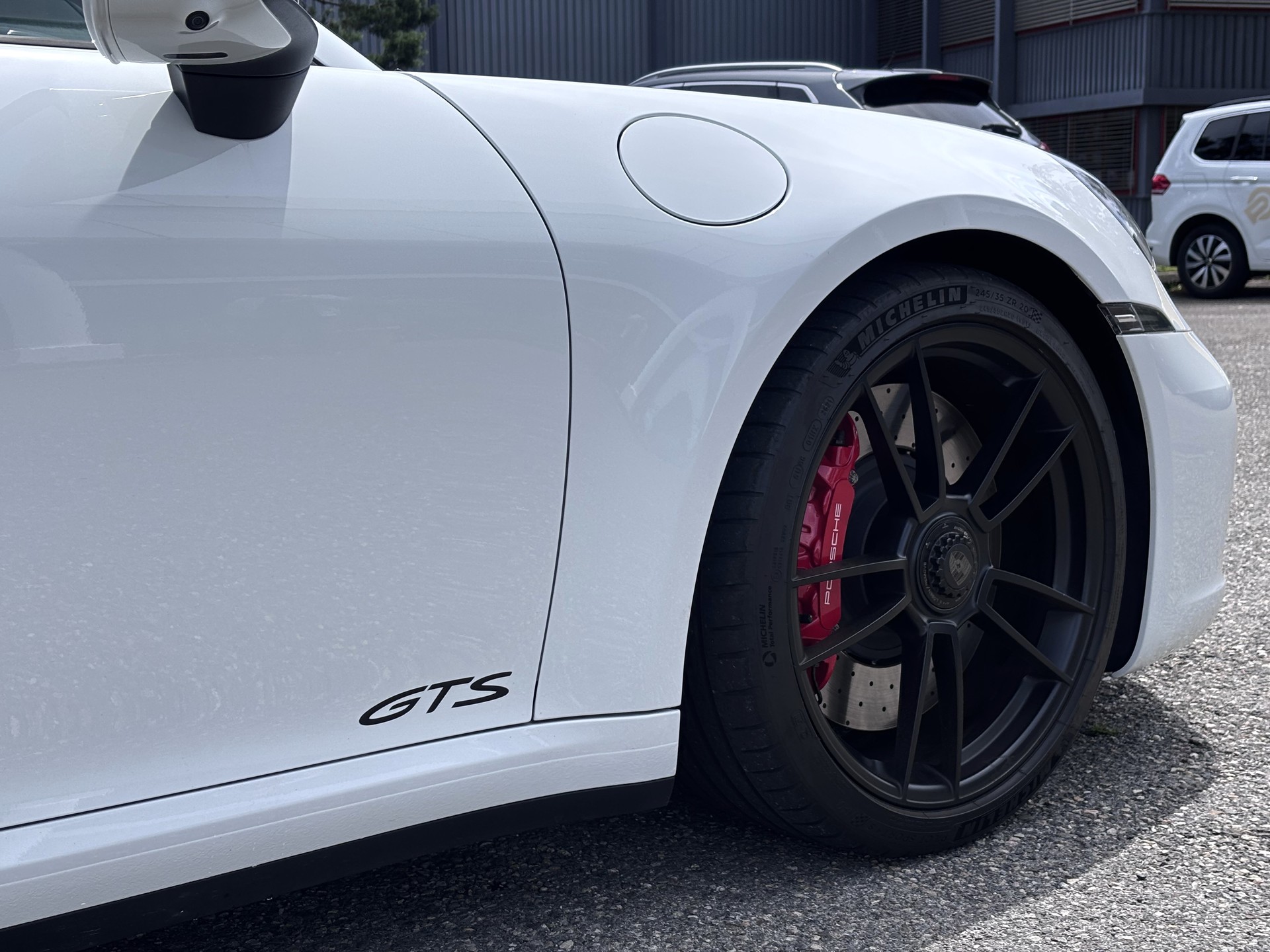 PORSCHE 911 Carrera 4 GTS Cabriolet PDK-image-3