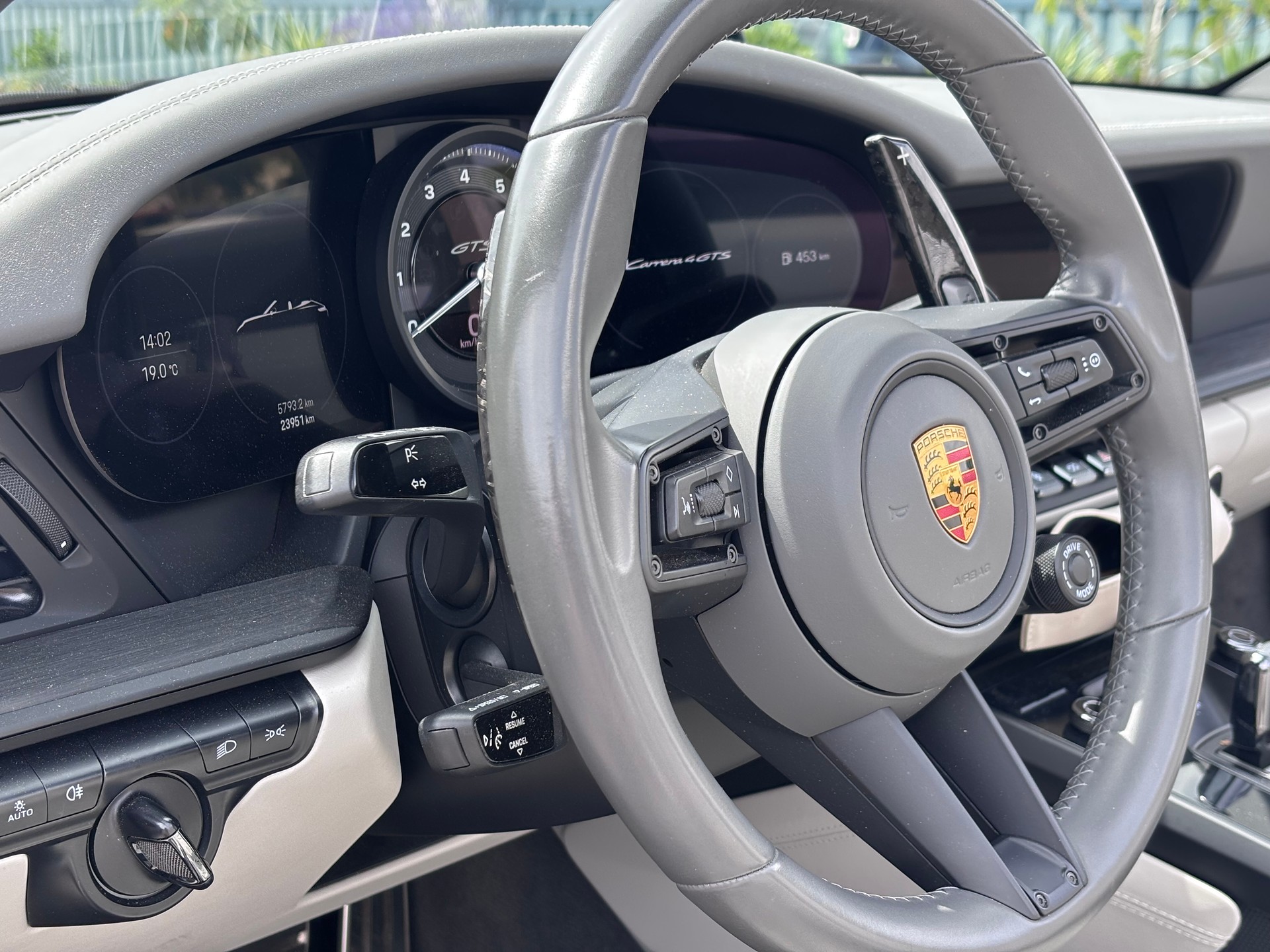 PORSCHE 911 Carrera 4 GTS Cabriolet PDK-image-17