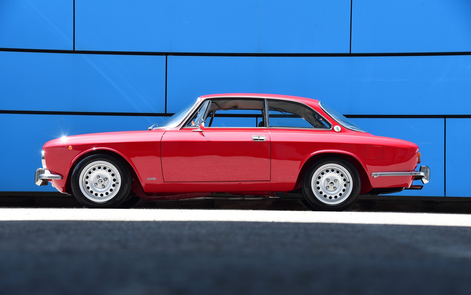 ALFA ROMEO GTV 2000 Bertone-image-4