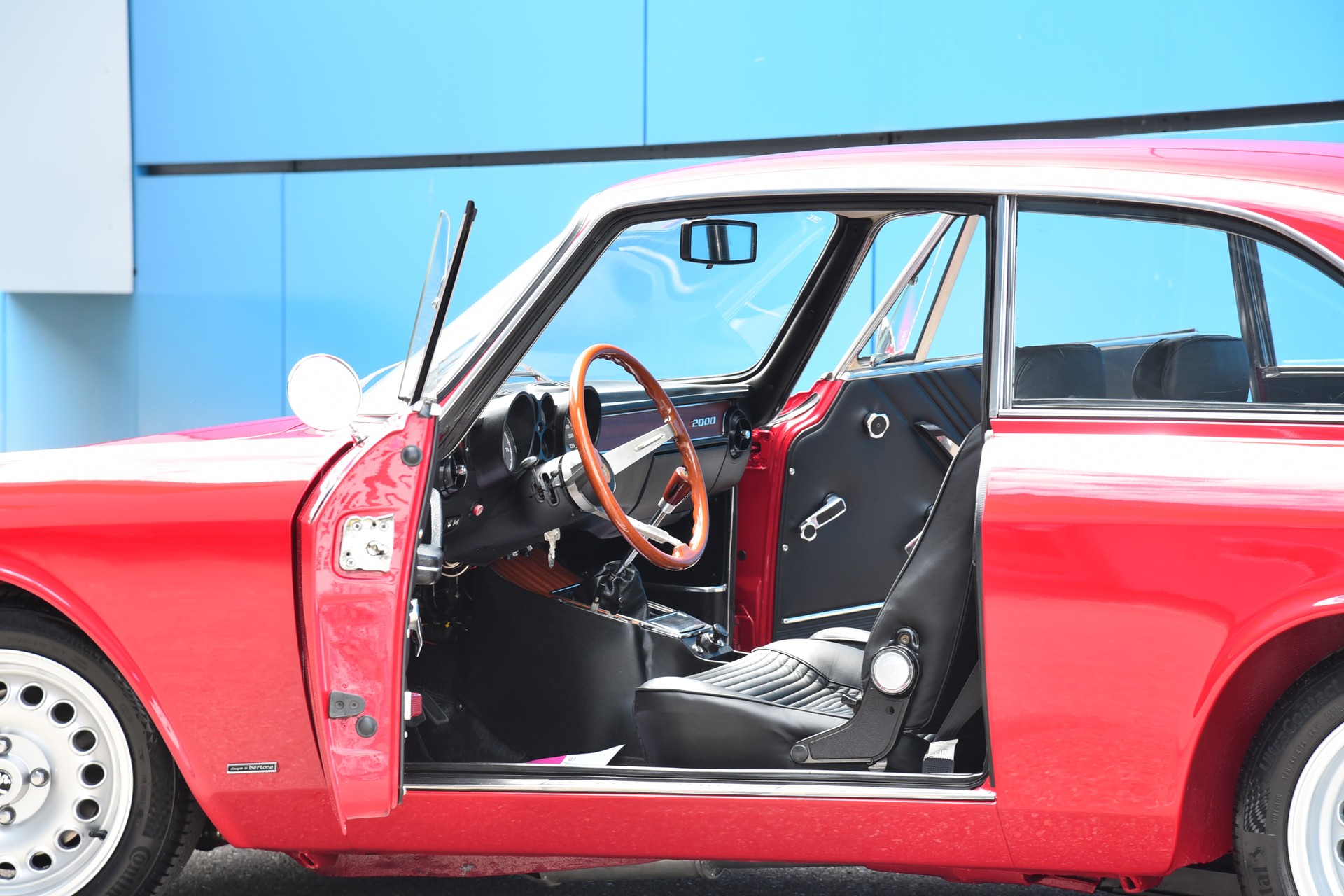 ALFA ROMEO GTV 2000 Bertone-image-1