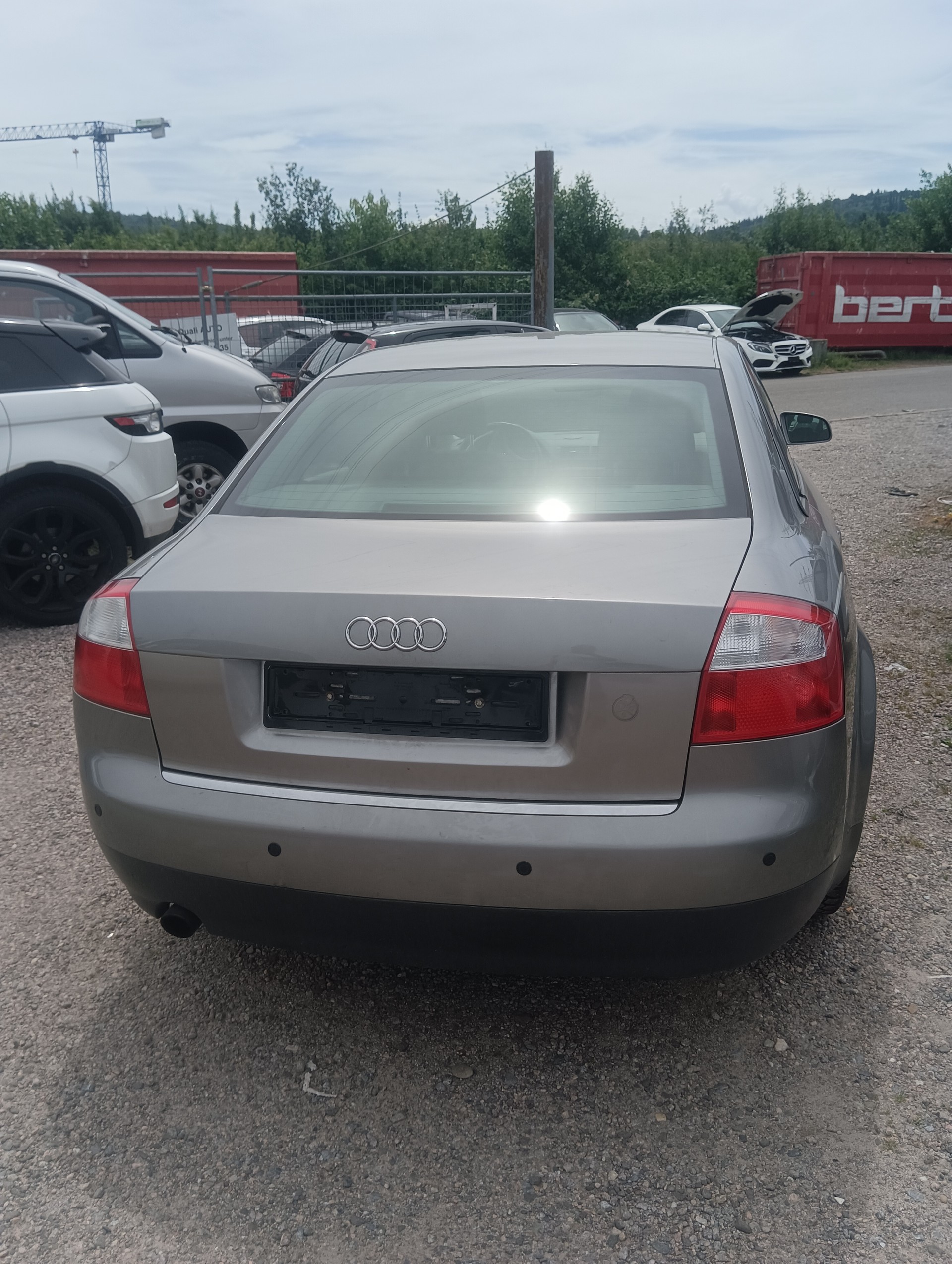 AUDI A4 2.0-image-5