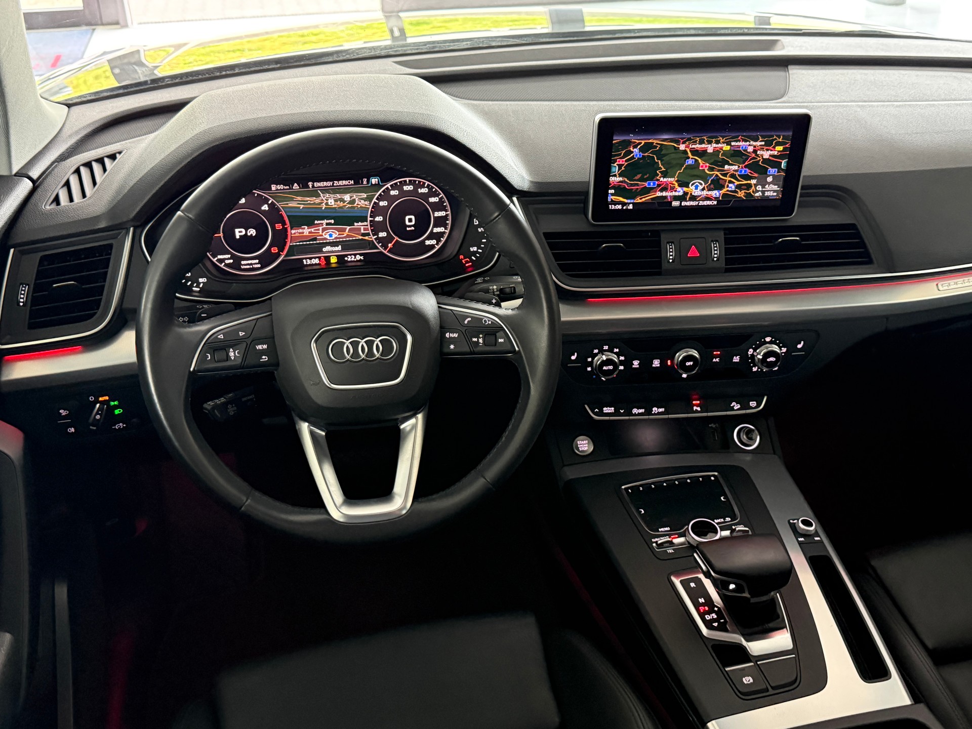 AUDI Q5 40 TDI sport S-Line quattro S-tronic ***Panoramadach***S-Line***190PS***Distanzregler***Matrix***-image-9