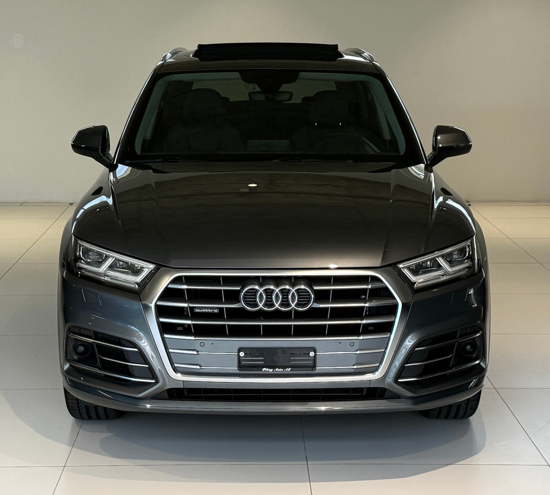 AUDI Q5 40 TDI sport S-Line quattro S-tronic ***Panoramadach***S-Line***190PS***Distanzregler***Matrix***-image-1