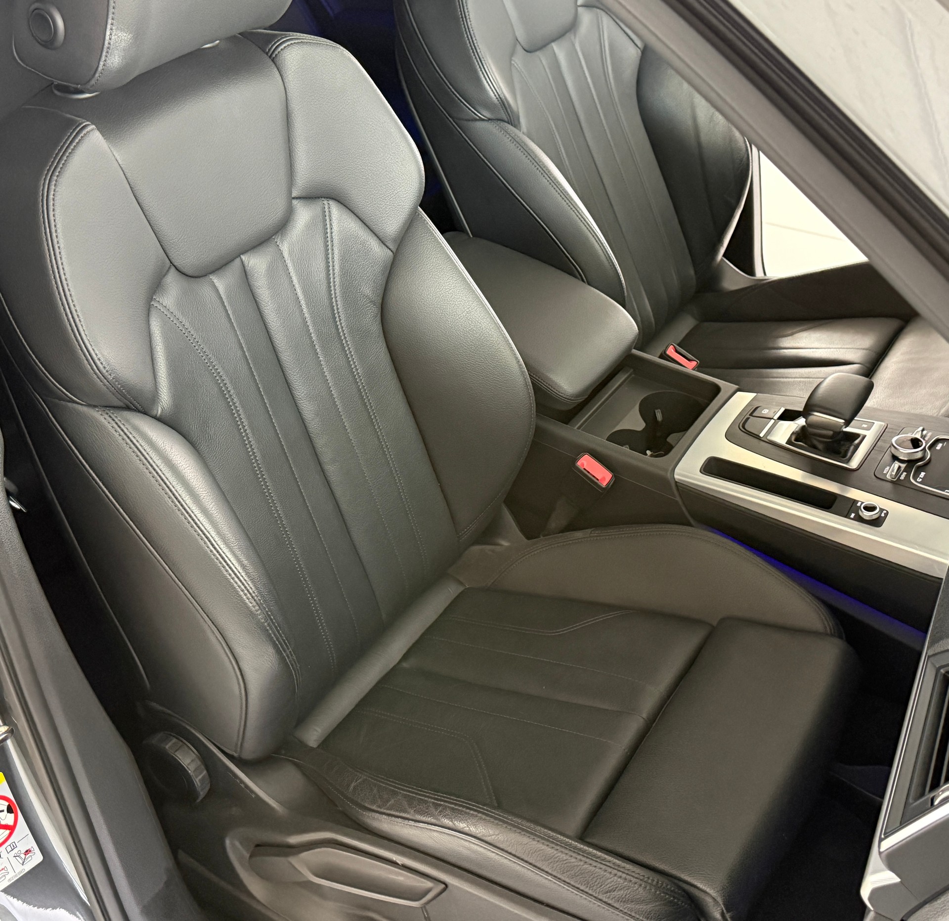 AUDI Q5 40 TDI sport S-Line quattro S-tronic ***Panoramadach***S-Line***190PS***Distanzregler***Matrix***-image-29