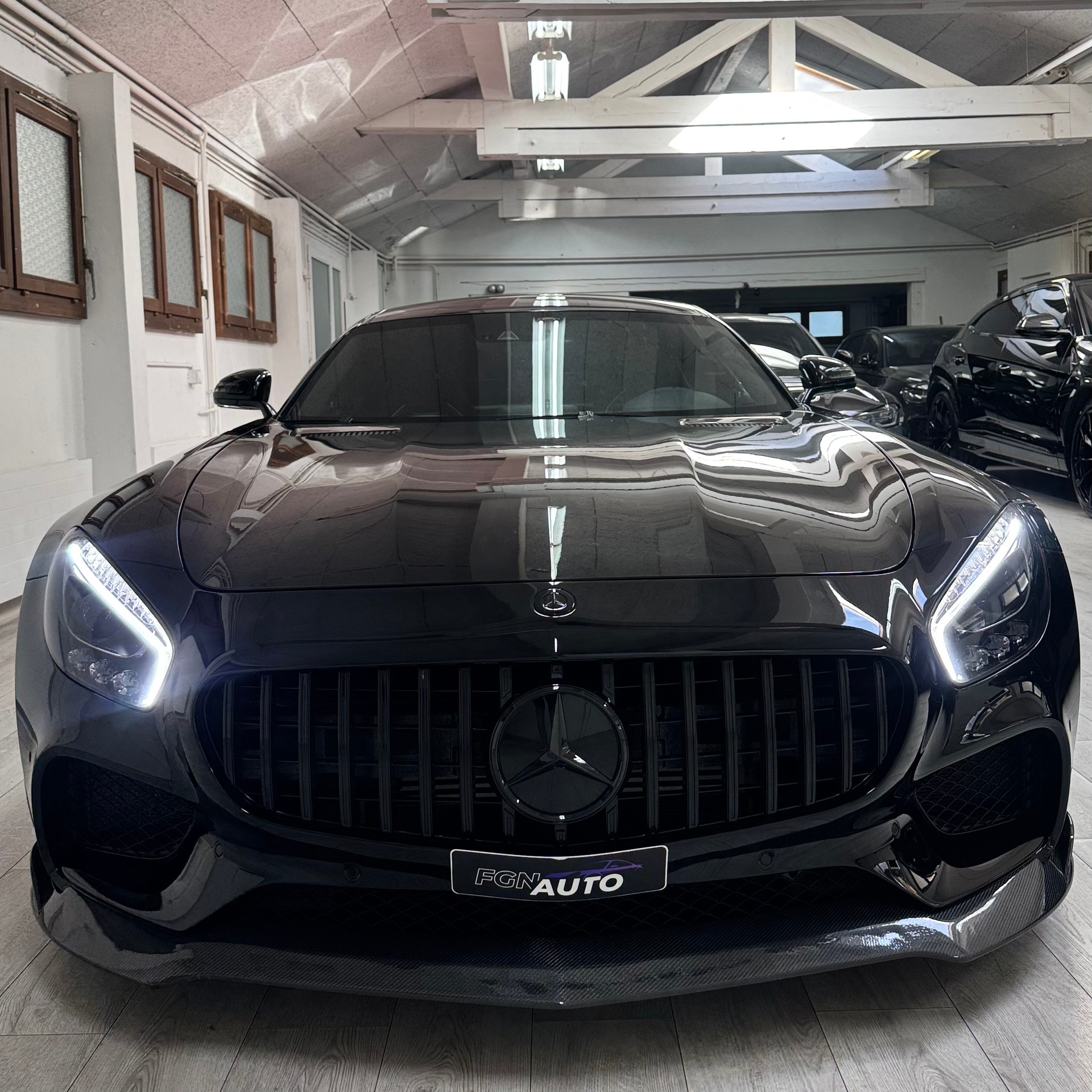 MERCEDES-BENZ AMG GT S Speedshift DCT-image-1