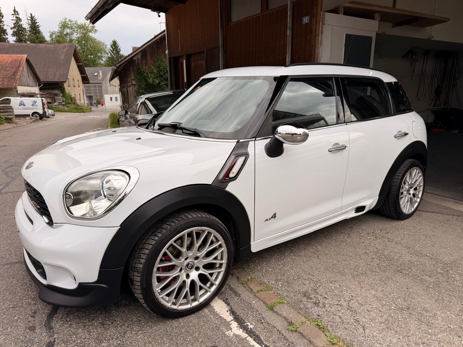 MINI Countryman John Cooper Works ALL4 Steptronic-image-0