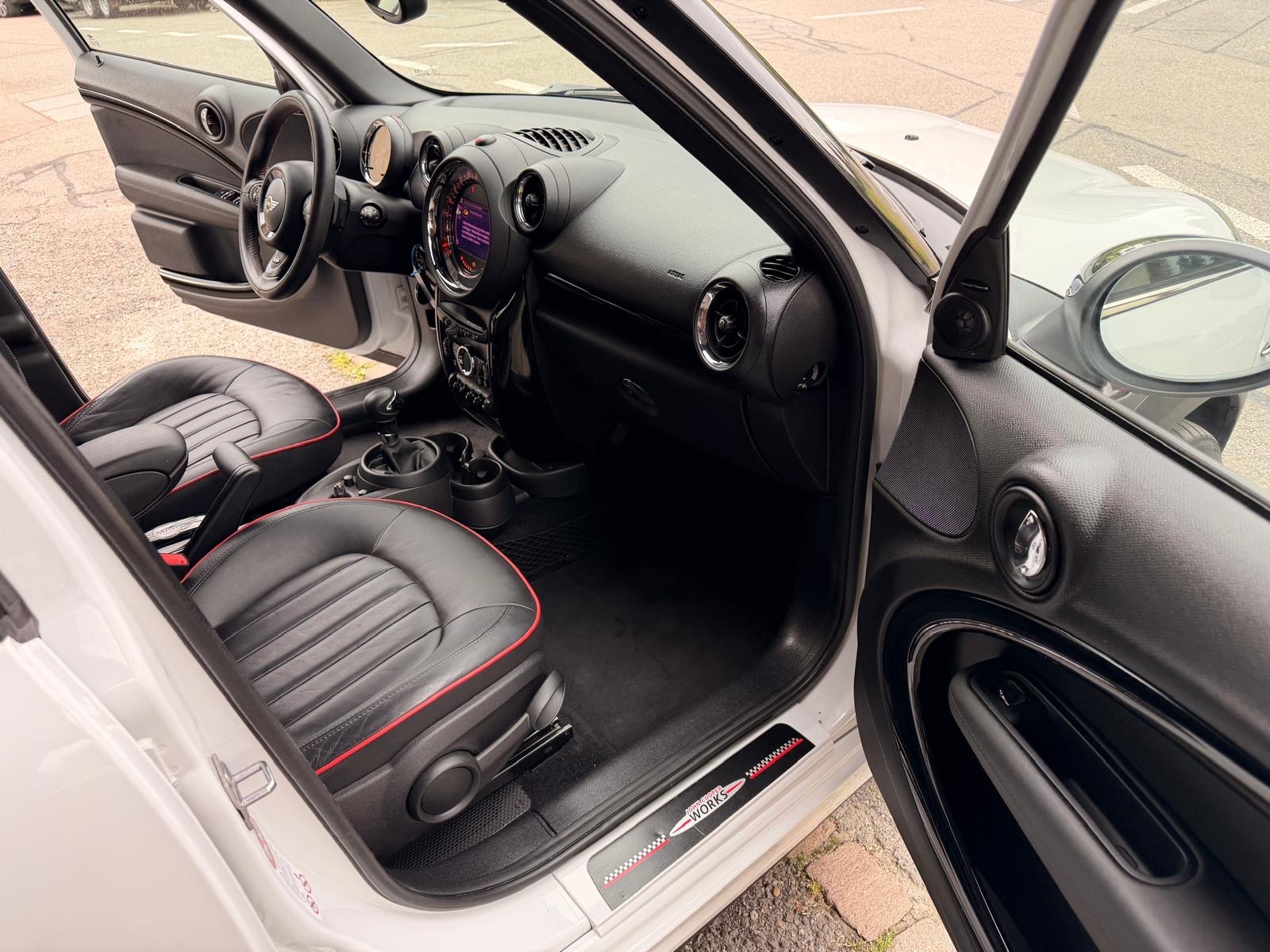 MINI Countryman John Cooper Works ALL4 Steptronic-image-11